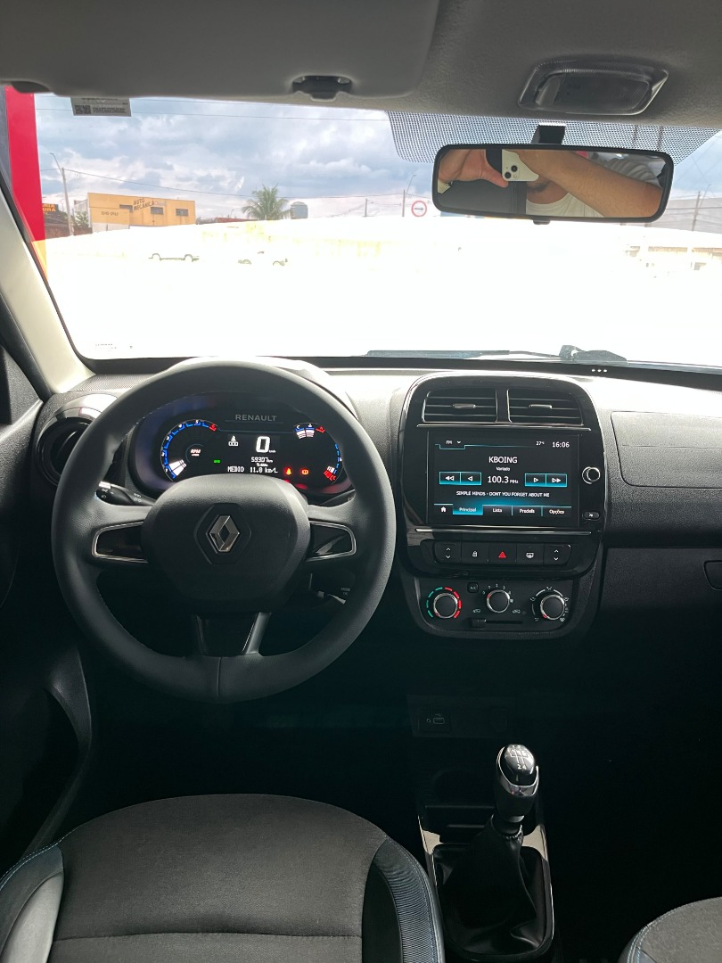 RENAULT KWID
