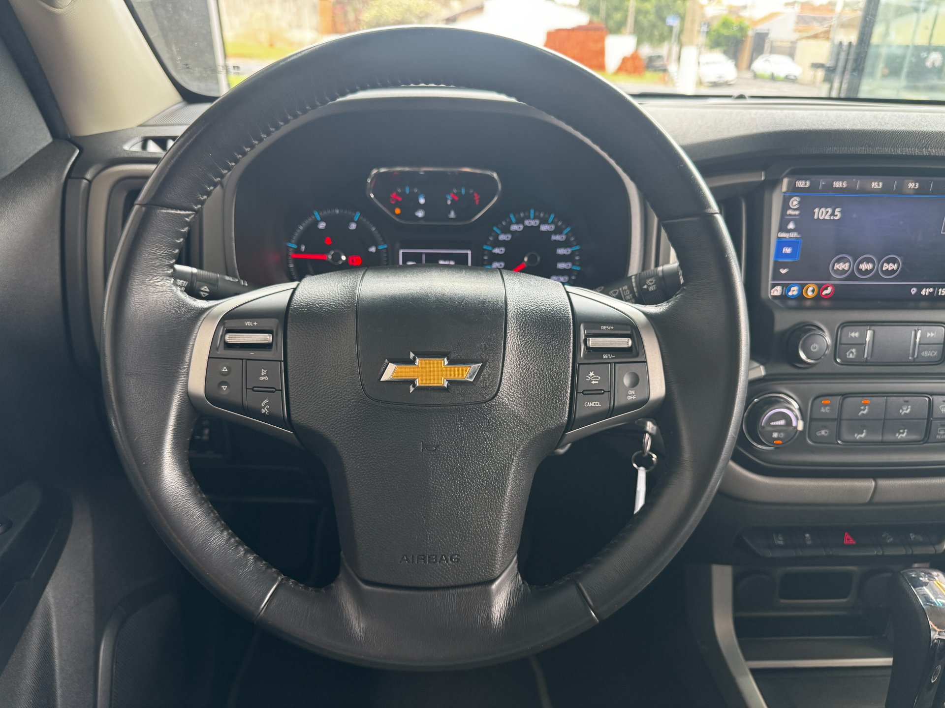 CHEVROLET S10