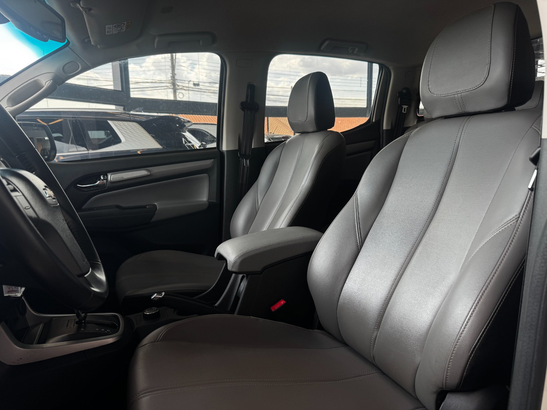 CHEVROLET S10
