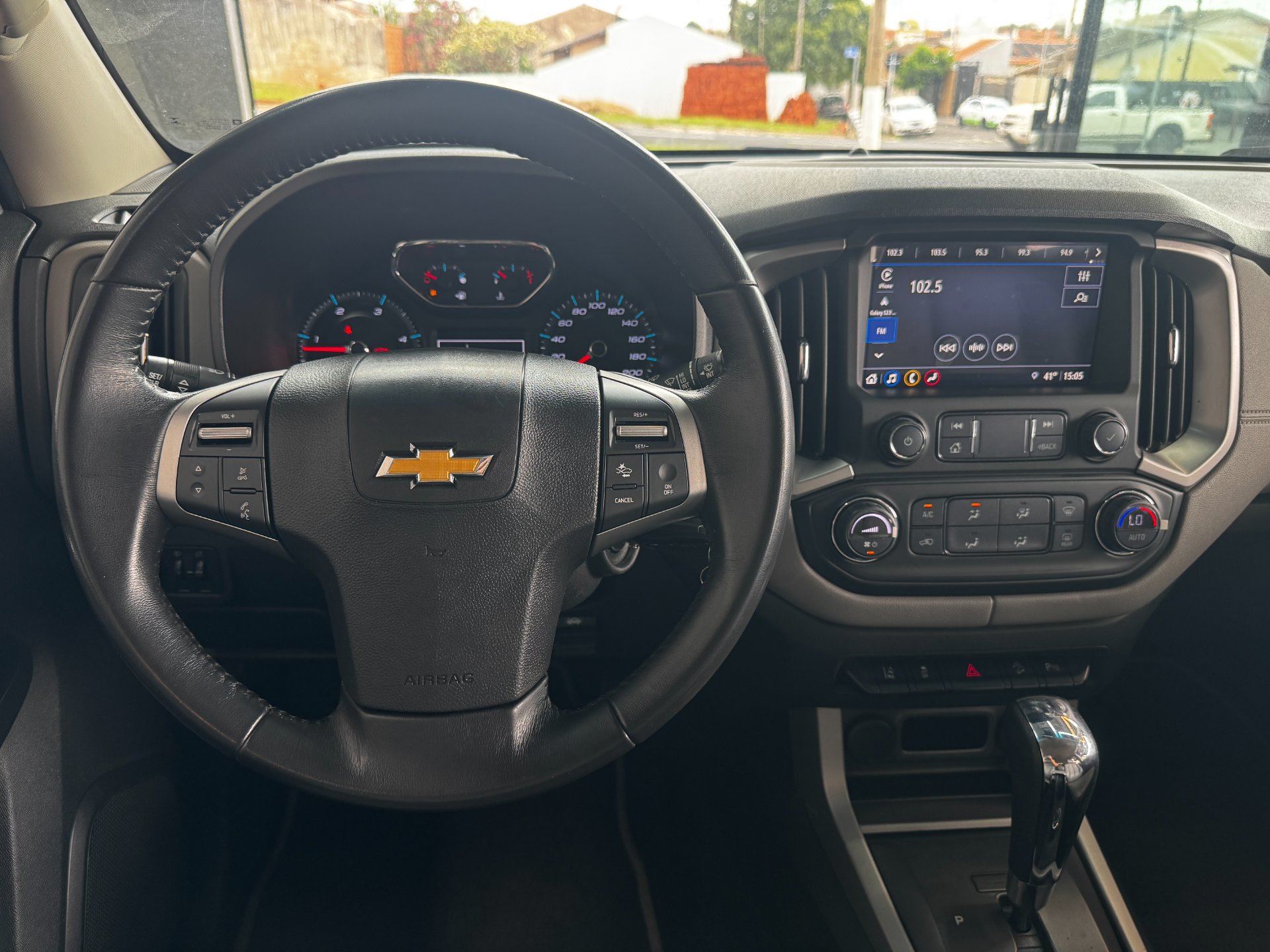 CHEVROLET S10