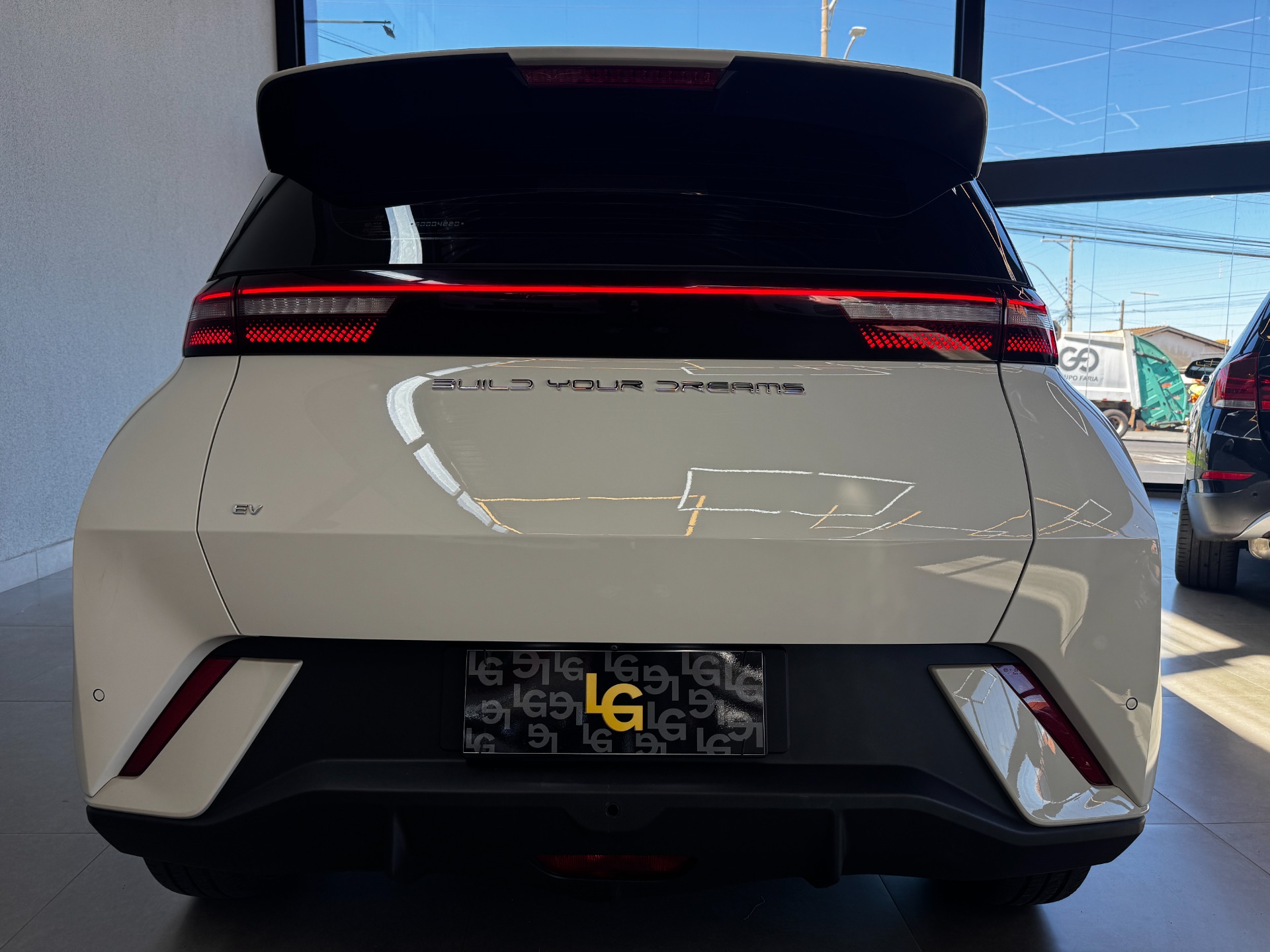 BYD DOLPHIN MINI
