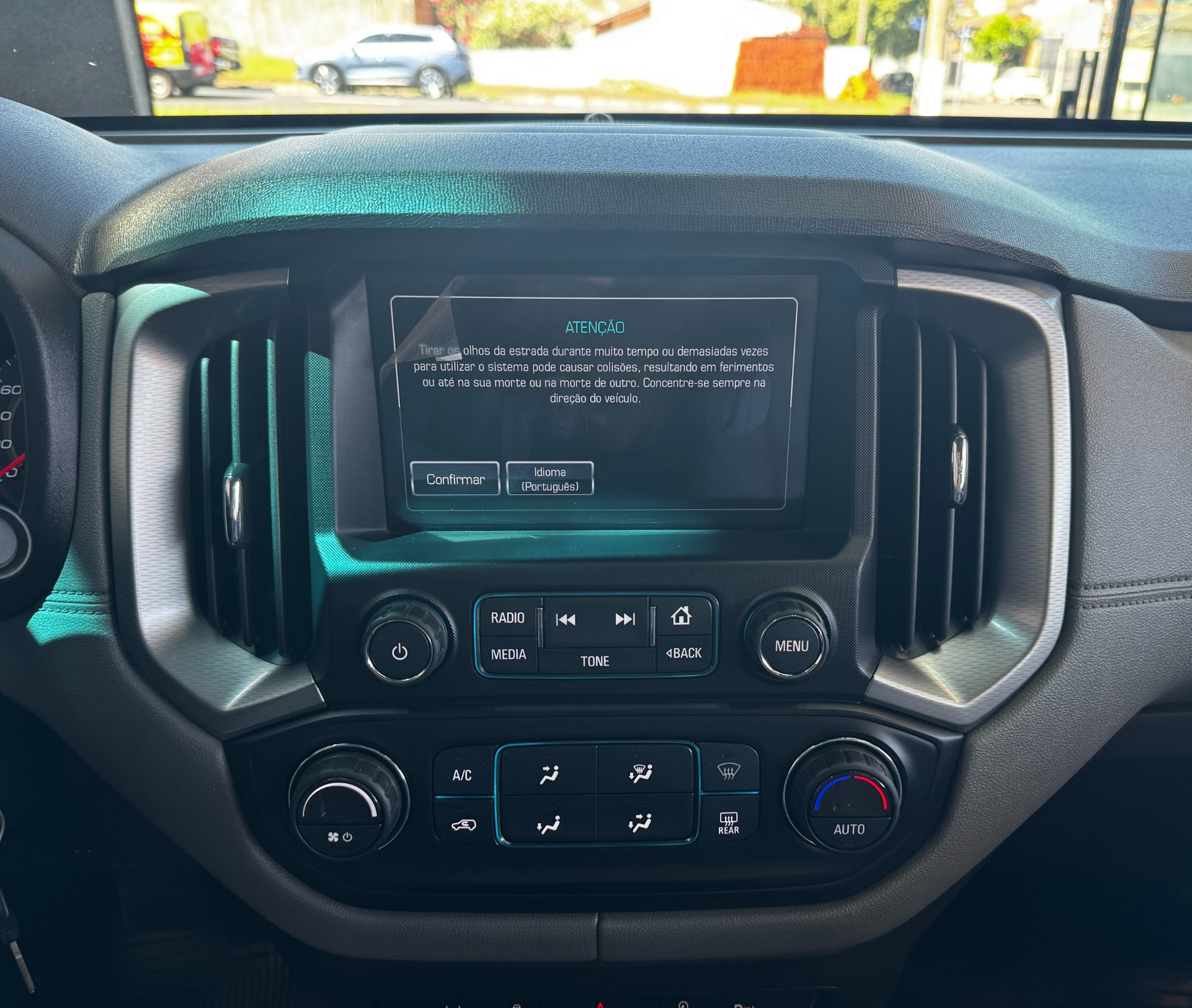CHEVROLET S10