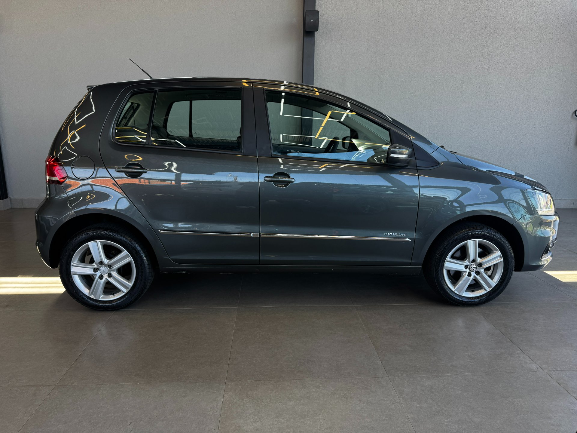 VOLKSWAGEN FOX