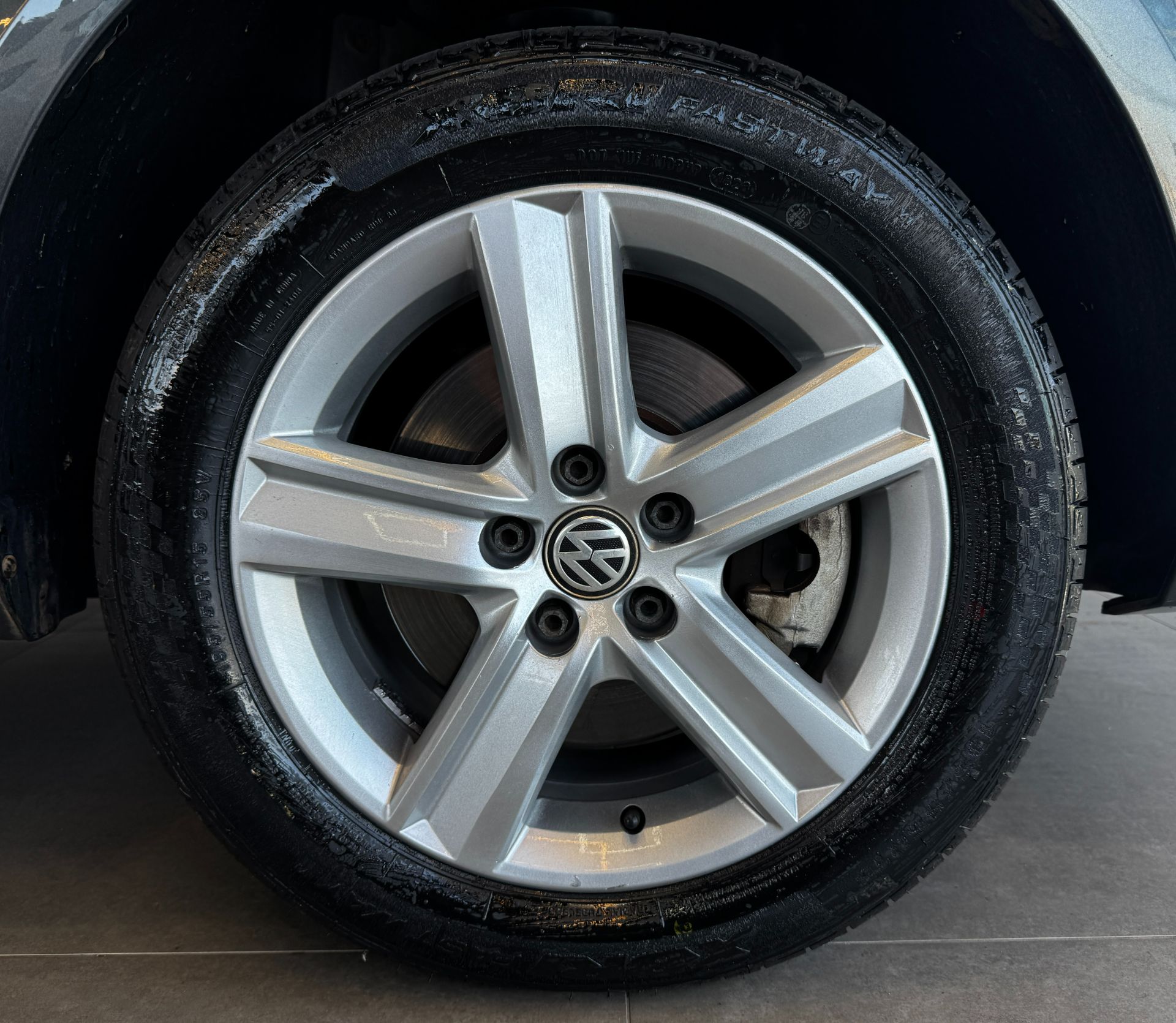 VOLKSWAGEN FOX
