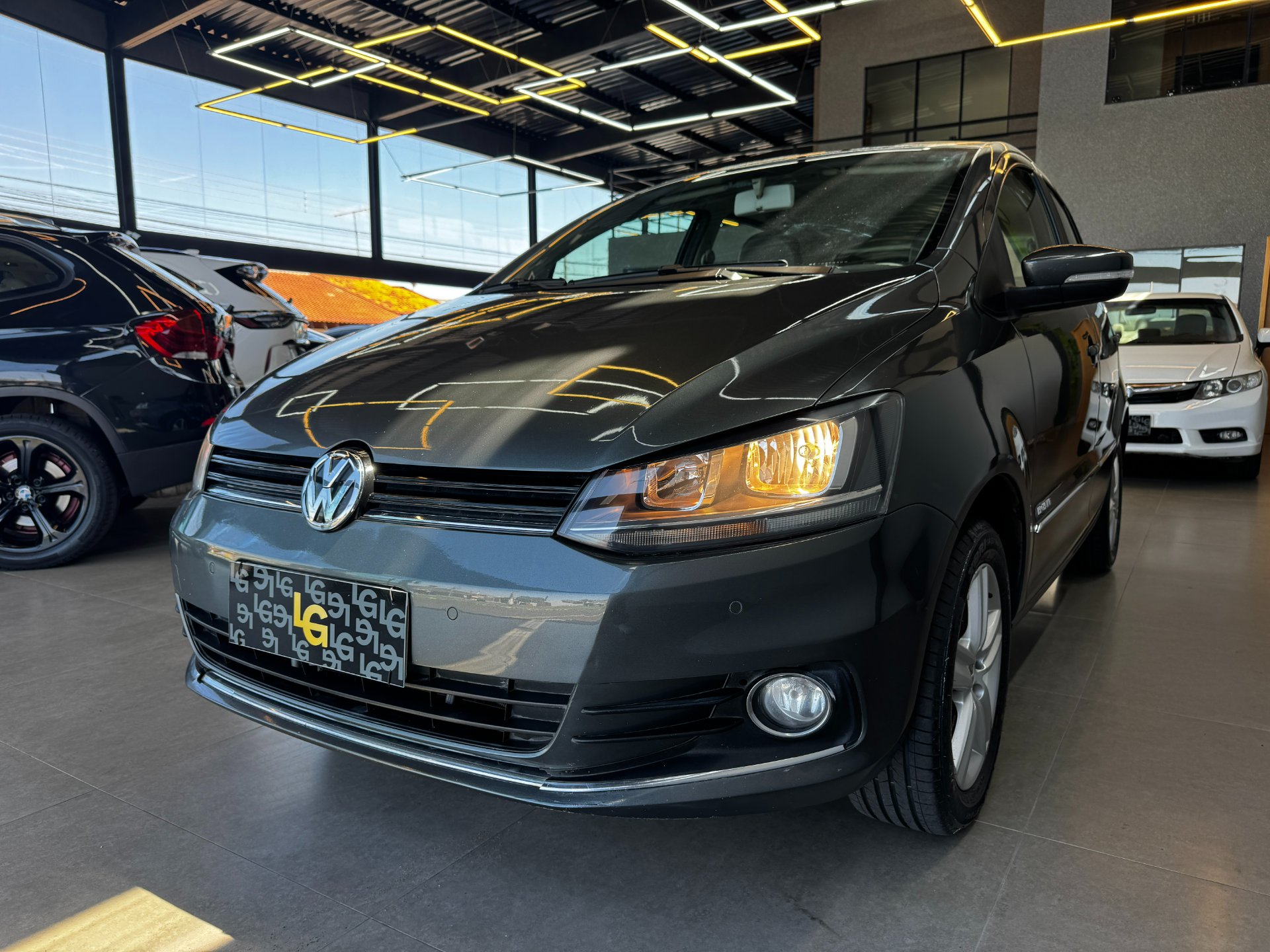 VOLKSWAGEN FOX