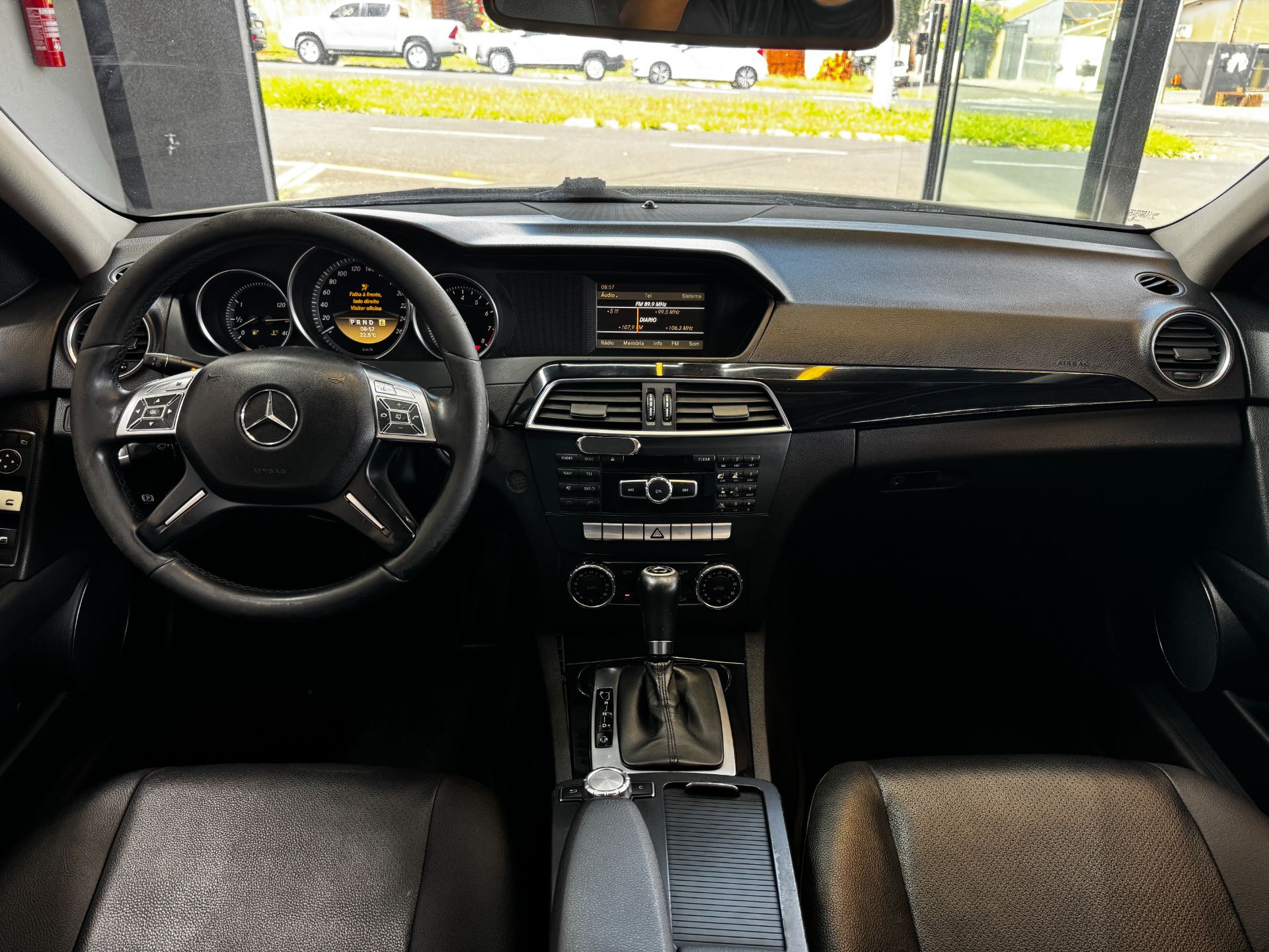 MERCEDES-BENZ C 180