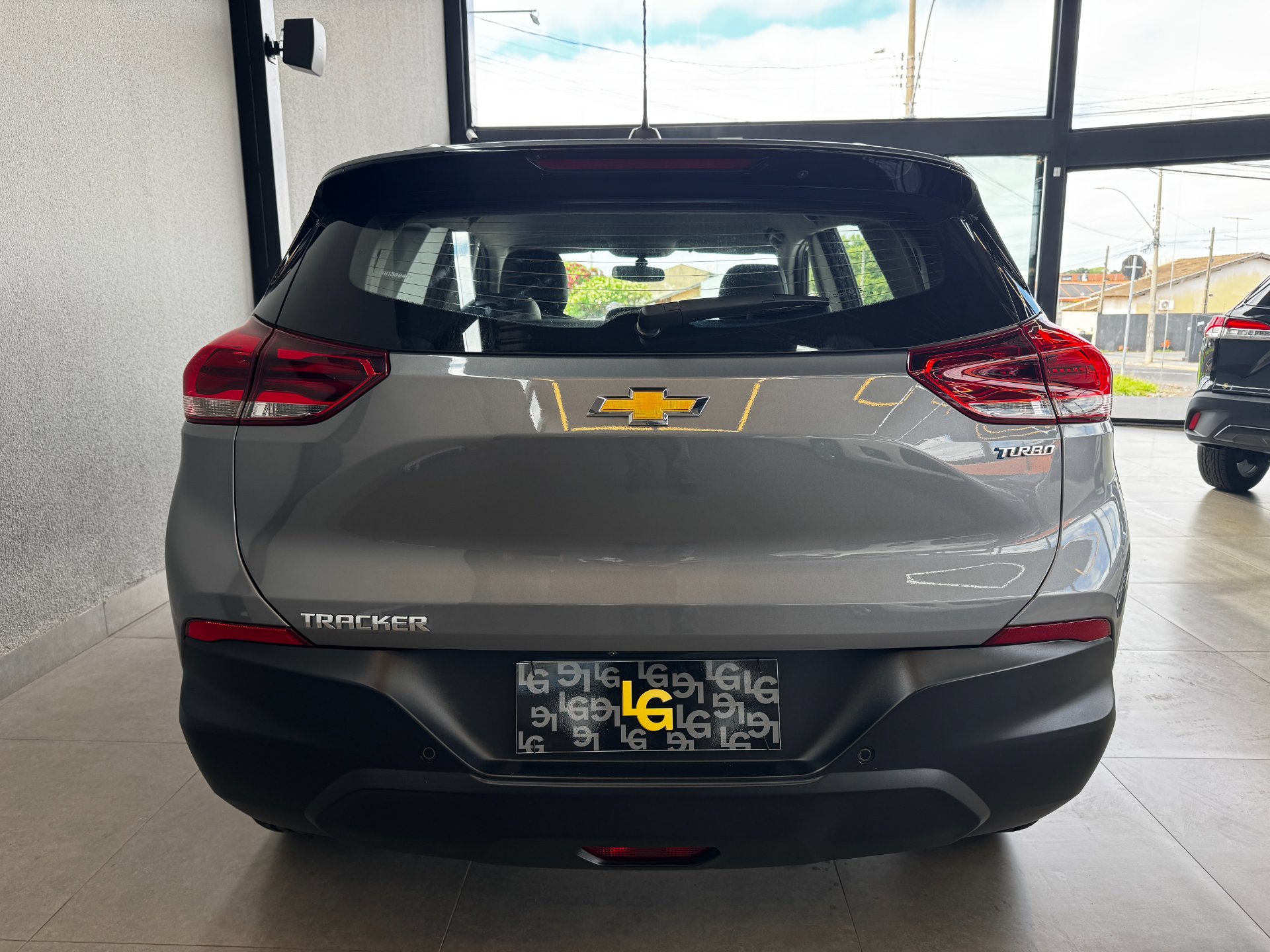 CHEVROLET TRACKER