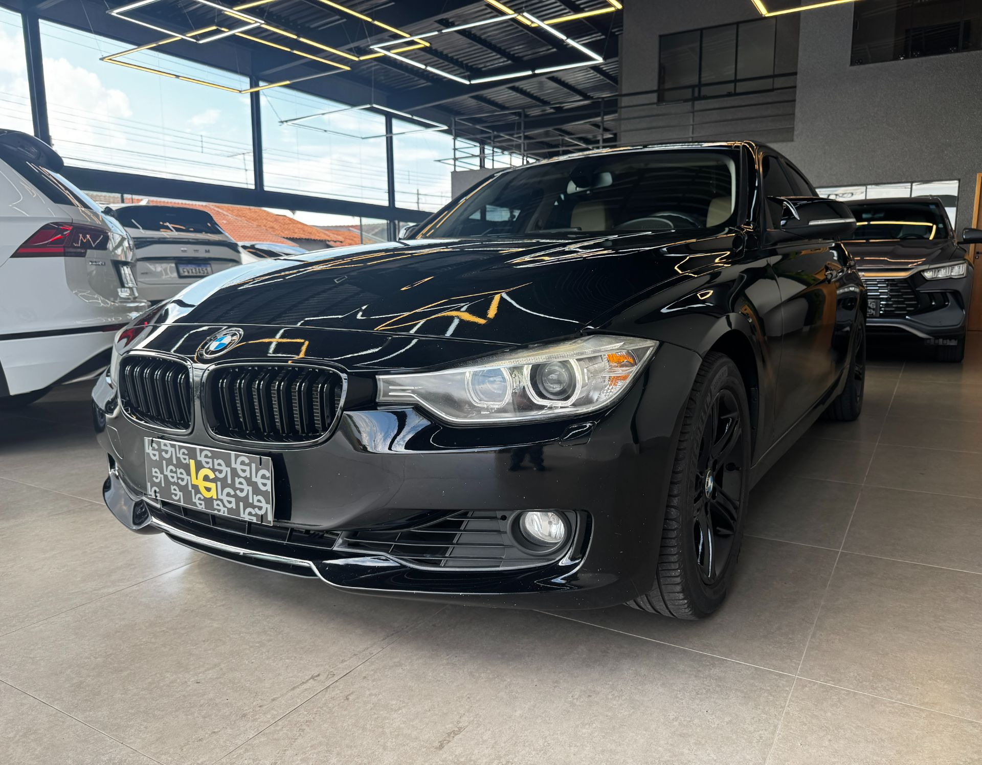 BMW 320i