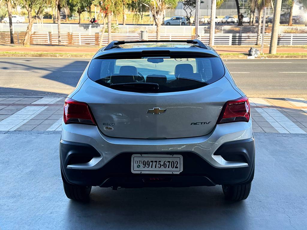 CHEVROLET ONIX