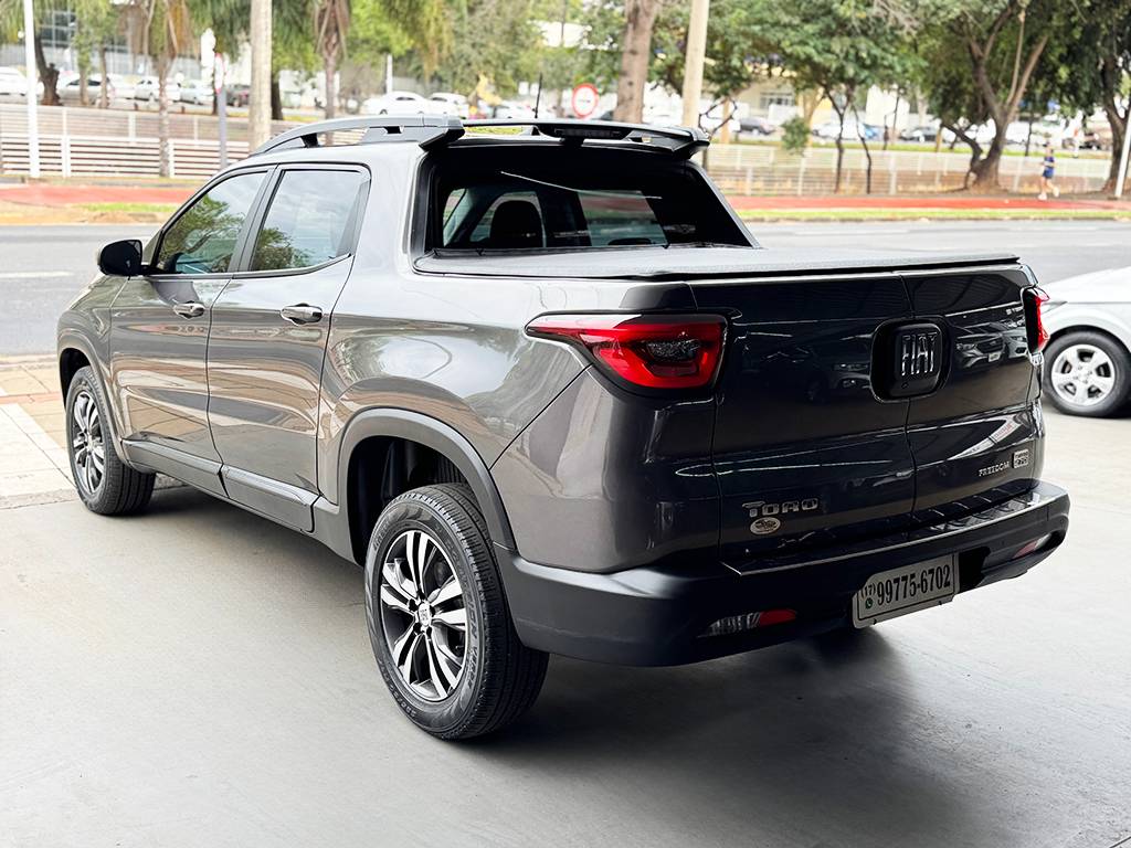 FIAT TORO