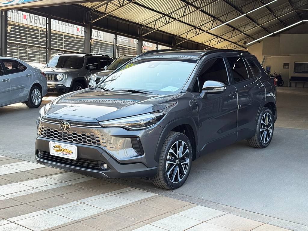 TOYOTA COROLLA CROSS