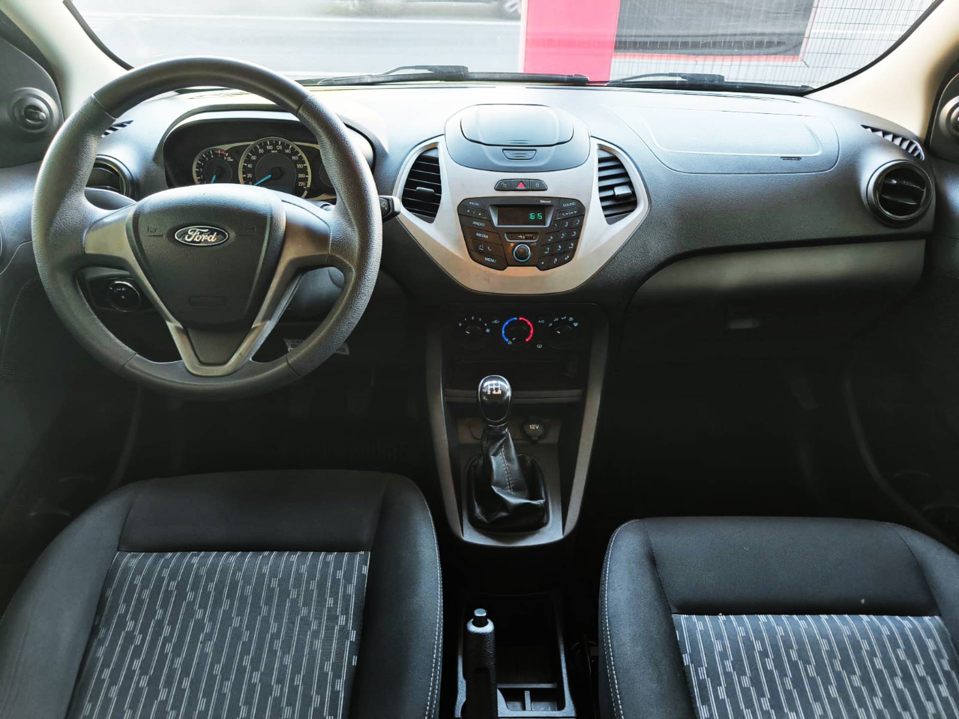 FORD KA