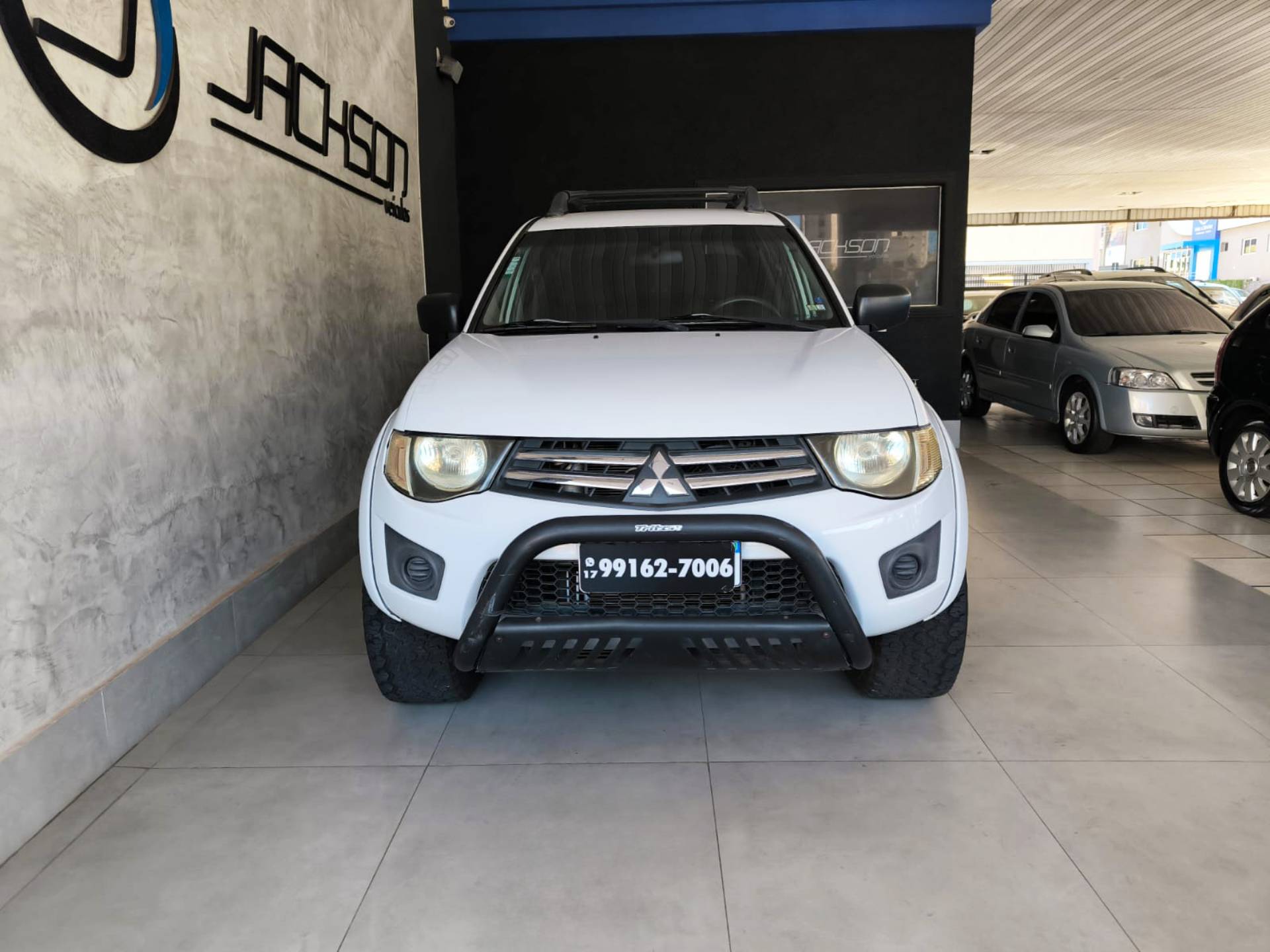 MITSUBISHI L200 TRITON