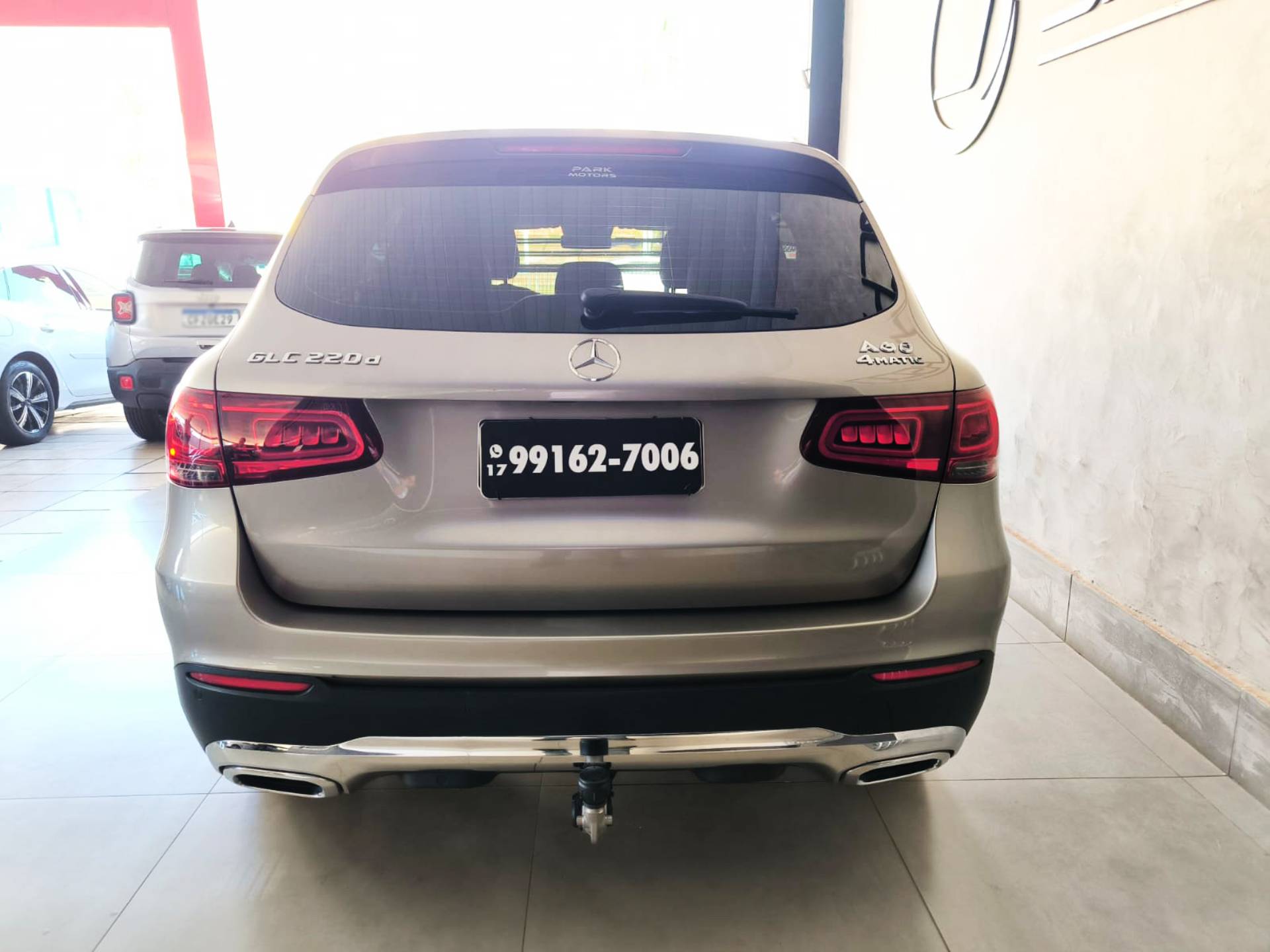 MERCEDES-BENZ GLC 220d