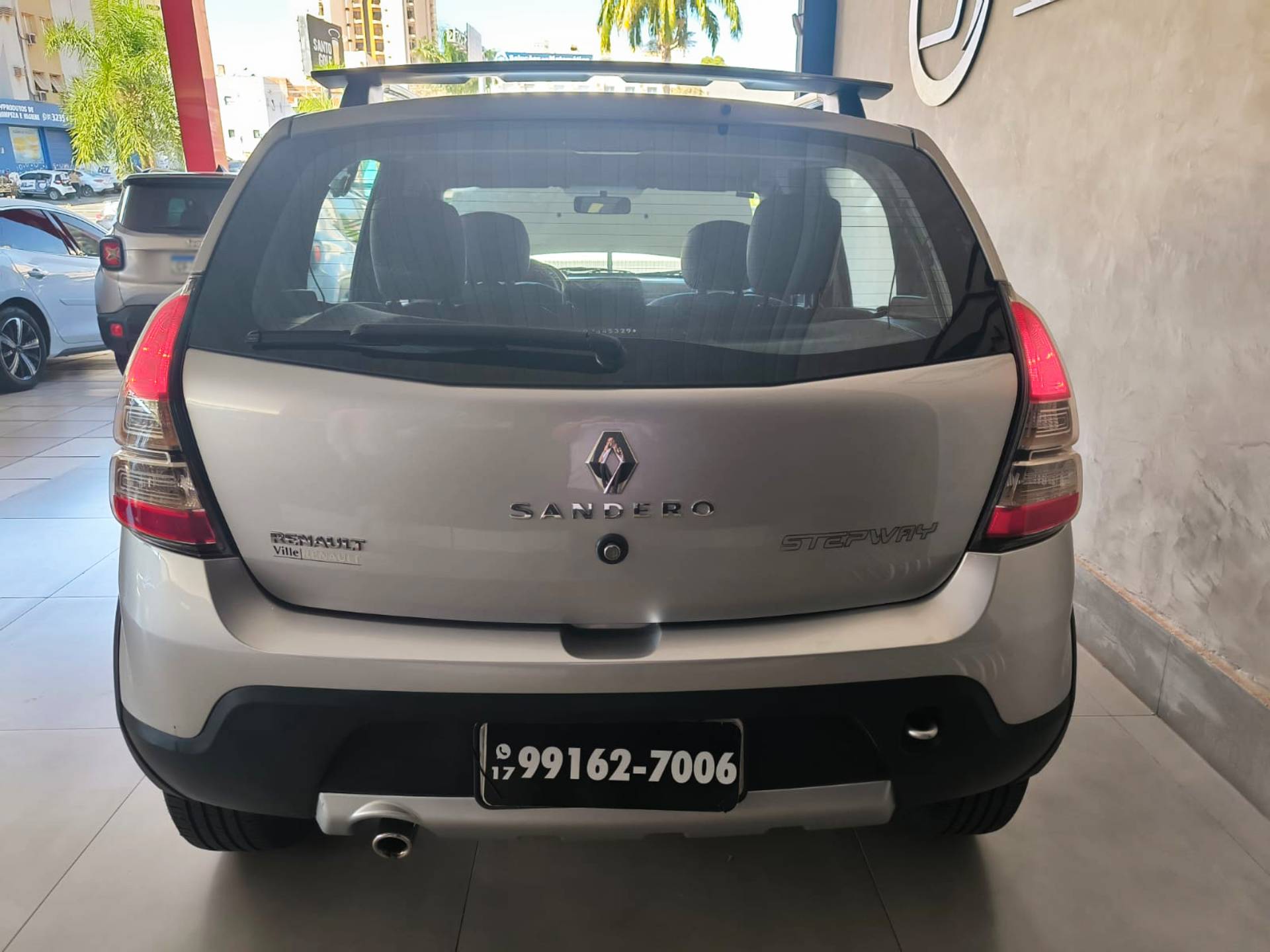 RENAULT SANDERO