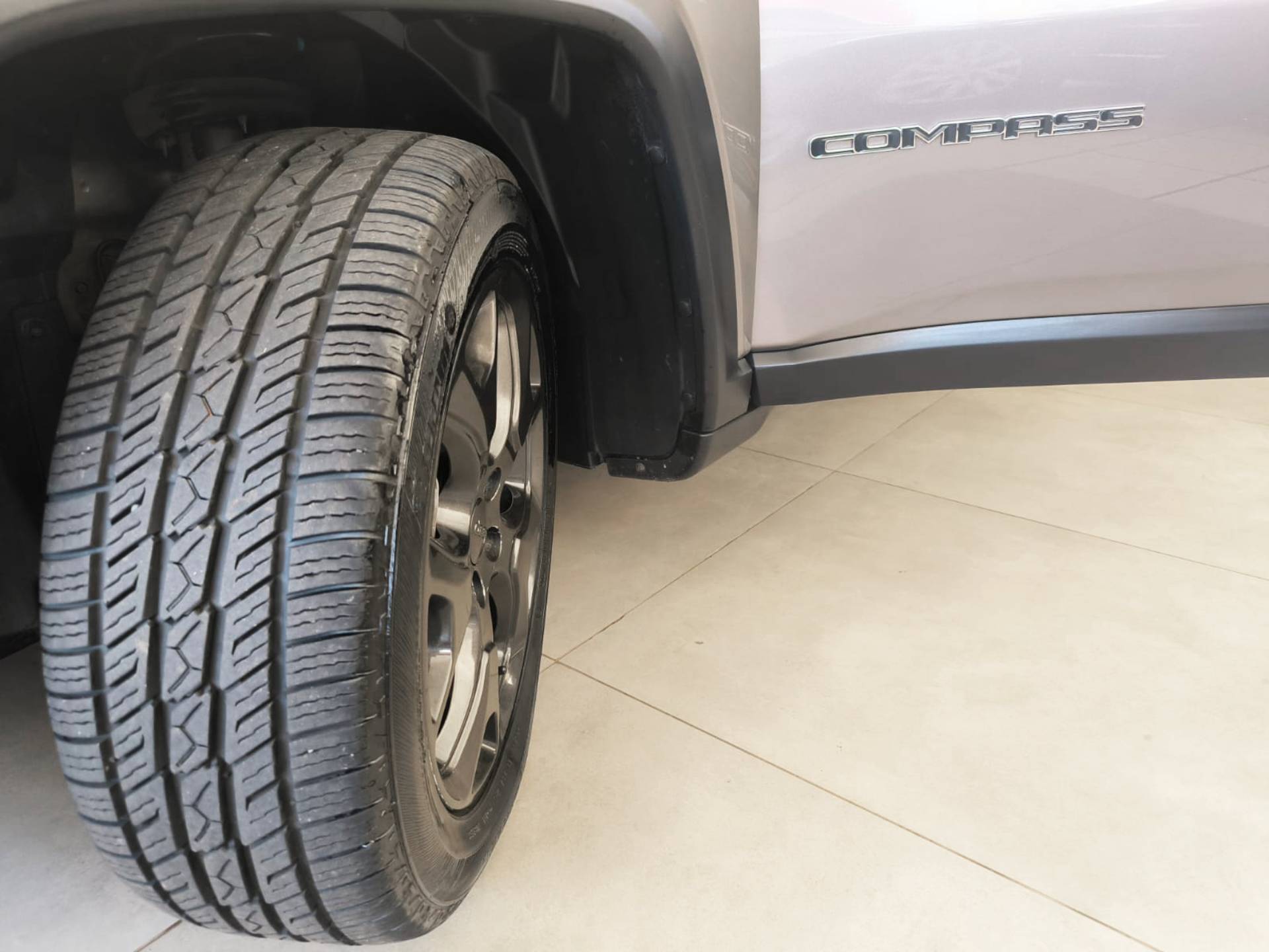 JEEP COMPASS