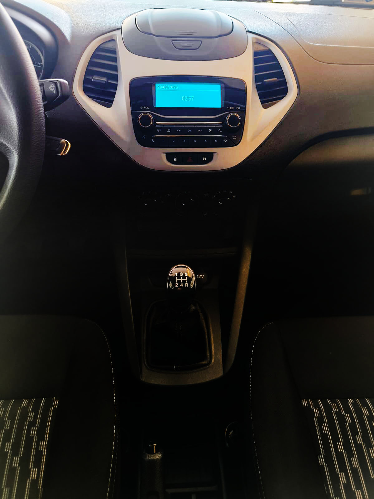 FORD KA