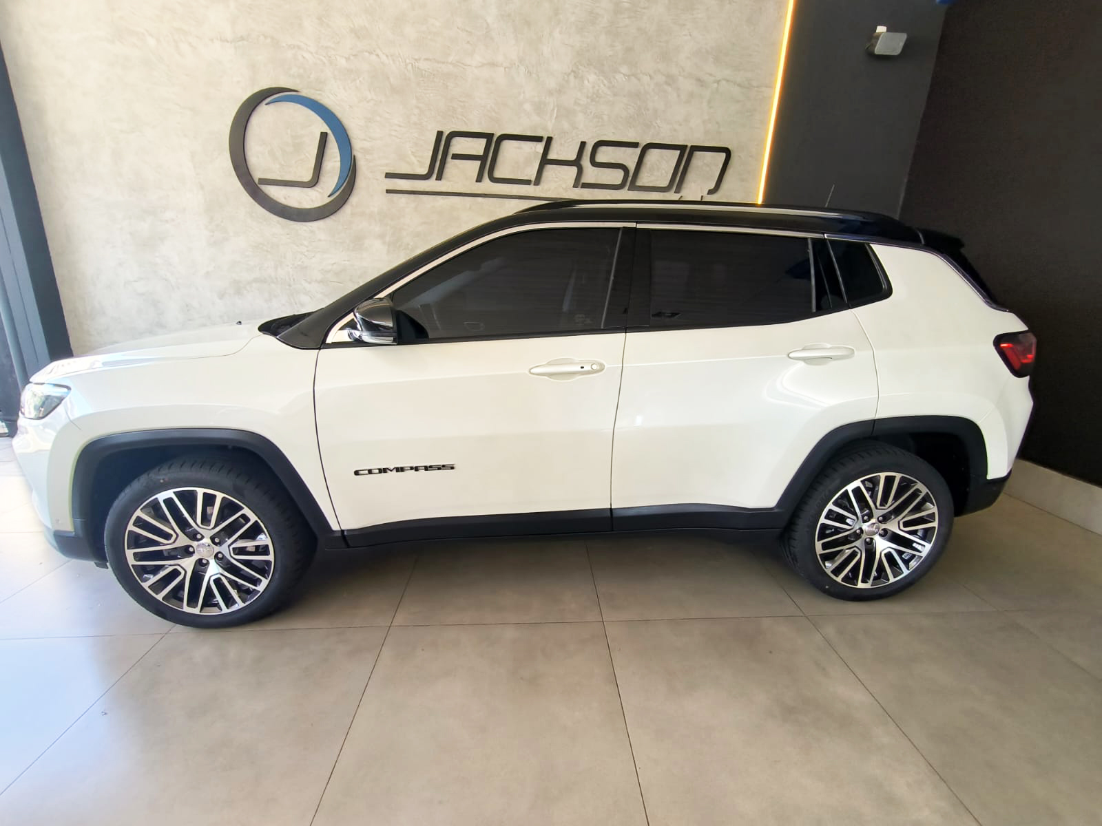 JEEP COMPASS