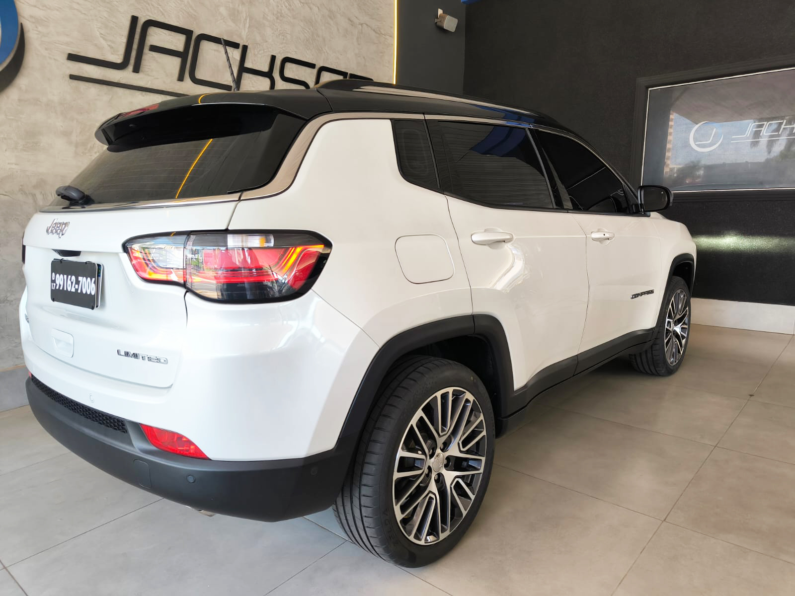 JEEP COMPASS