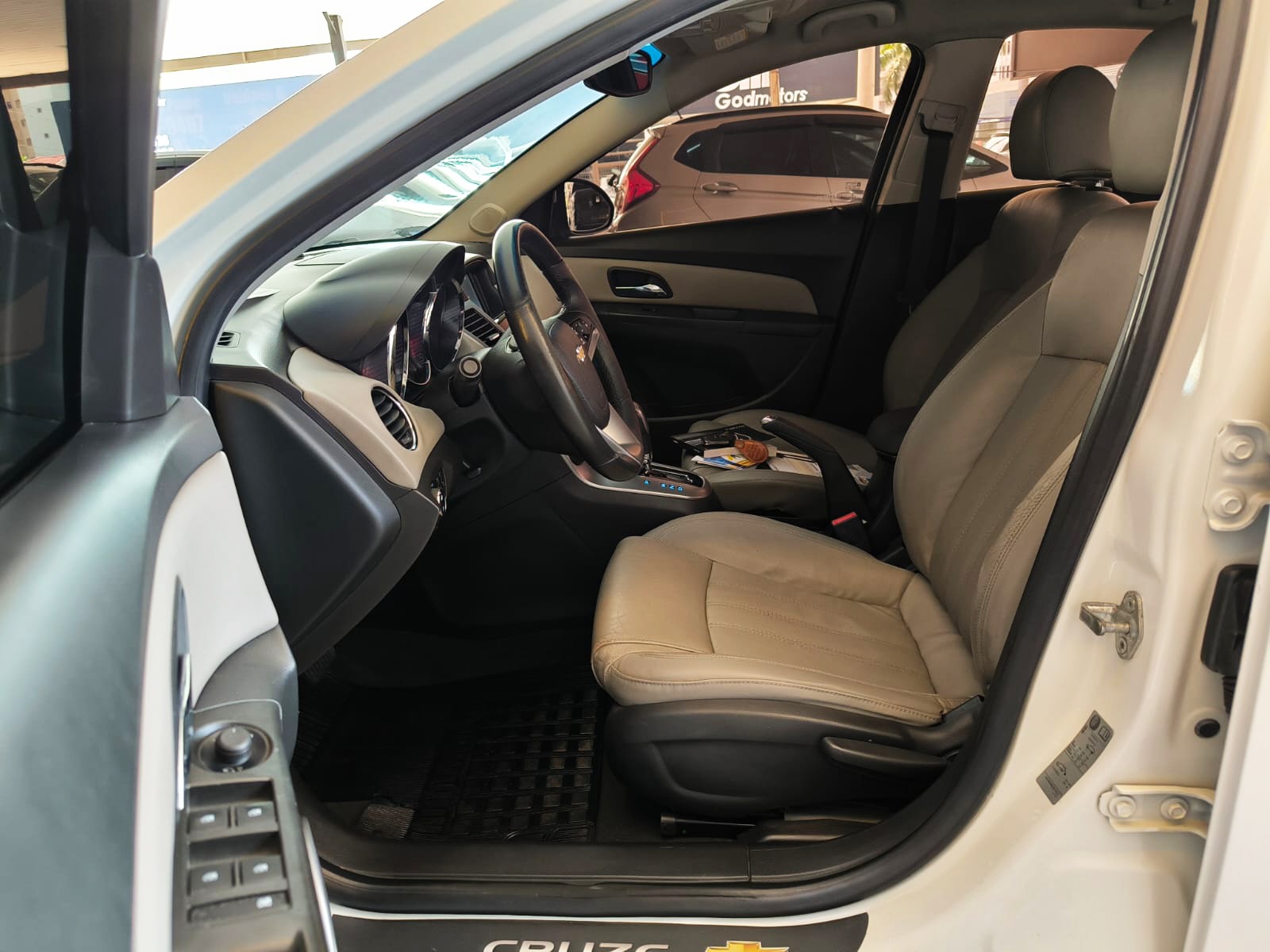 CHEVROLET CRUZE