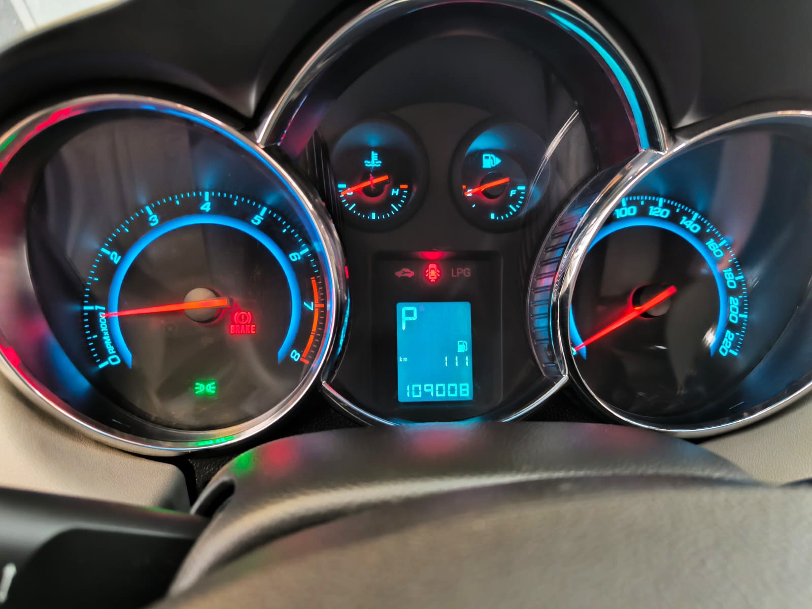 CHEVROLET CRUZE