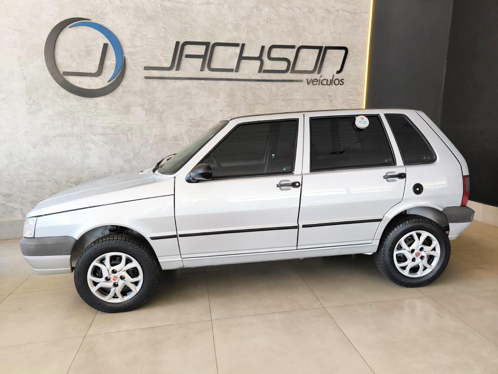FIAT UNO