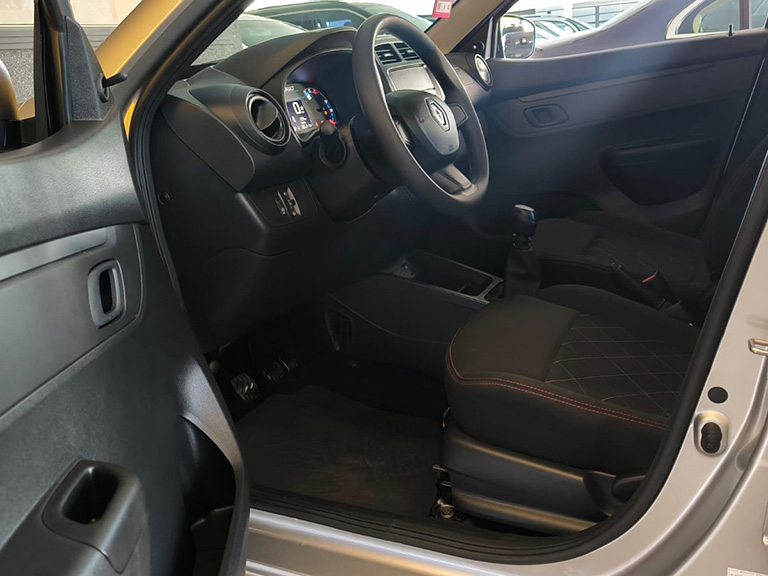 RENAULT KWID