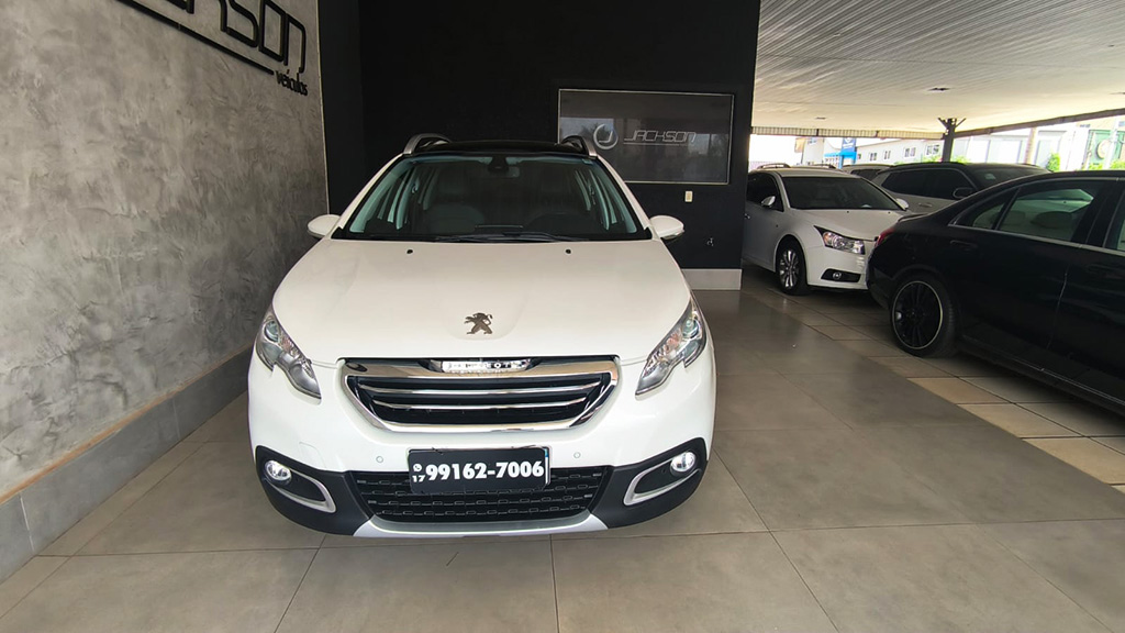 PEUGEOT 2008