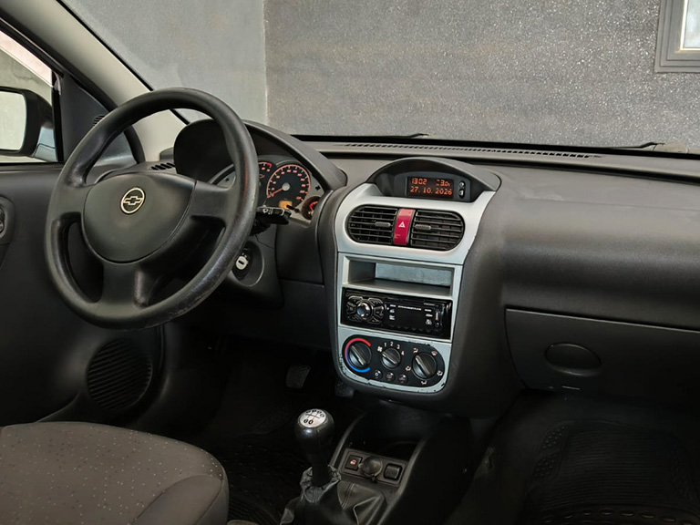 CHEVROLET CORSA