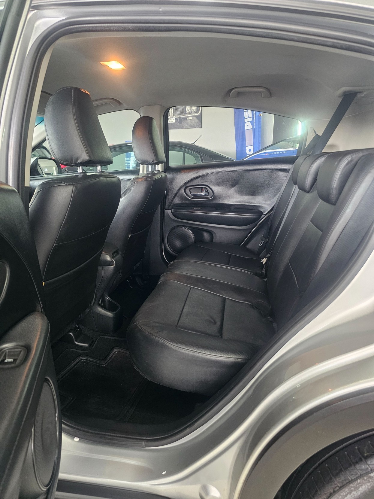 Car Image 5