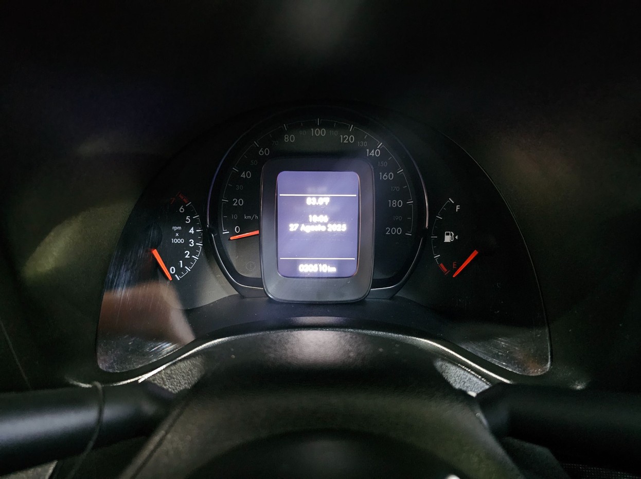 Car Image 10