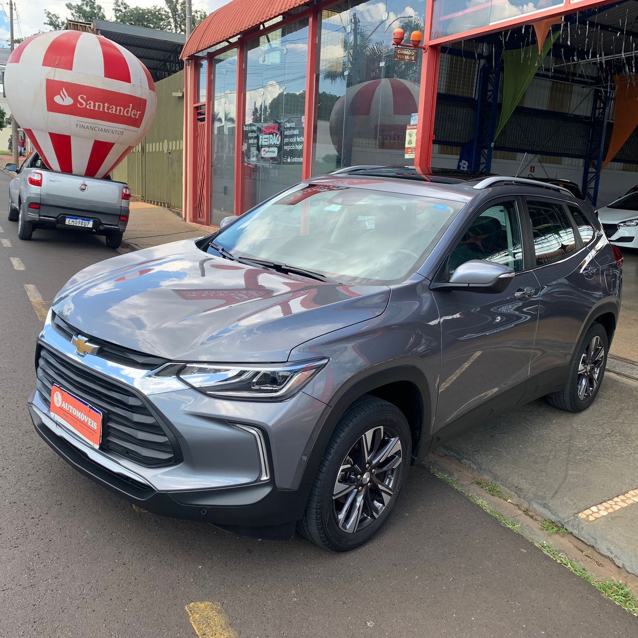 CHEVROLET TRACKER