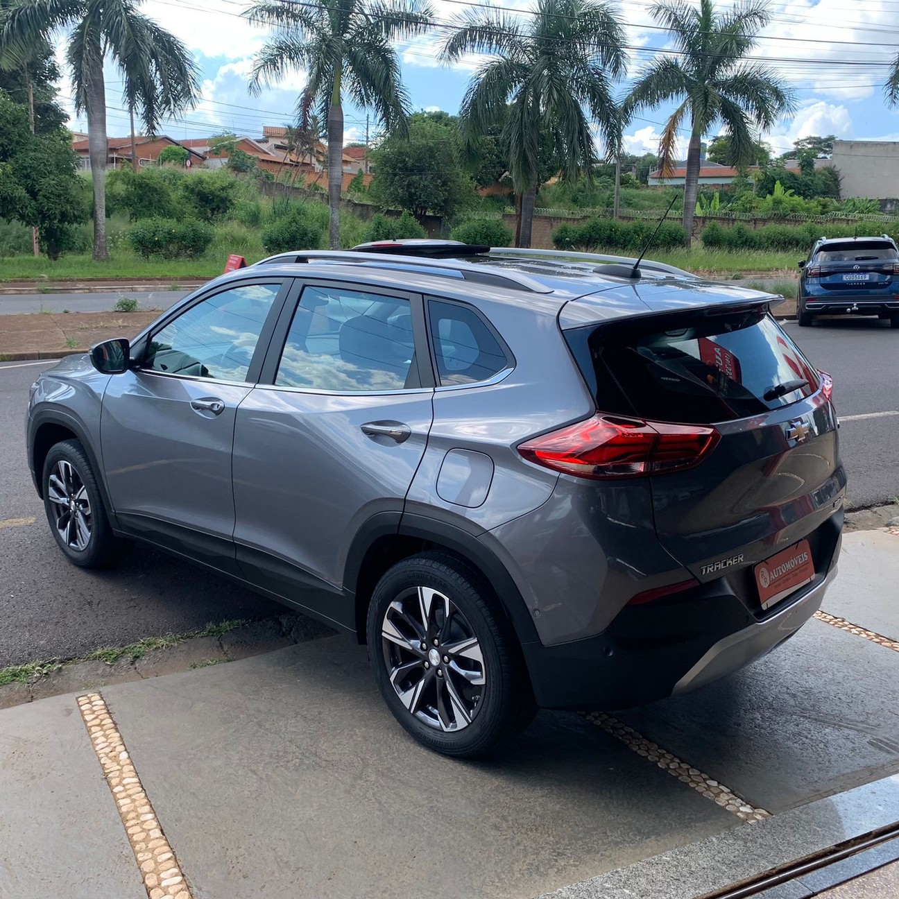 CHEVROLET TRACKER