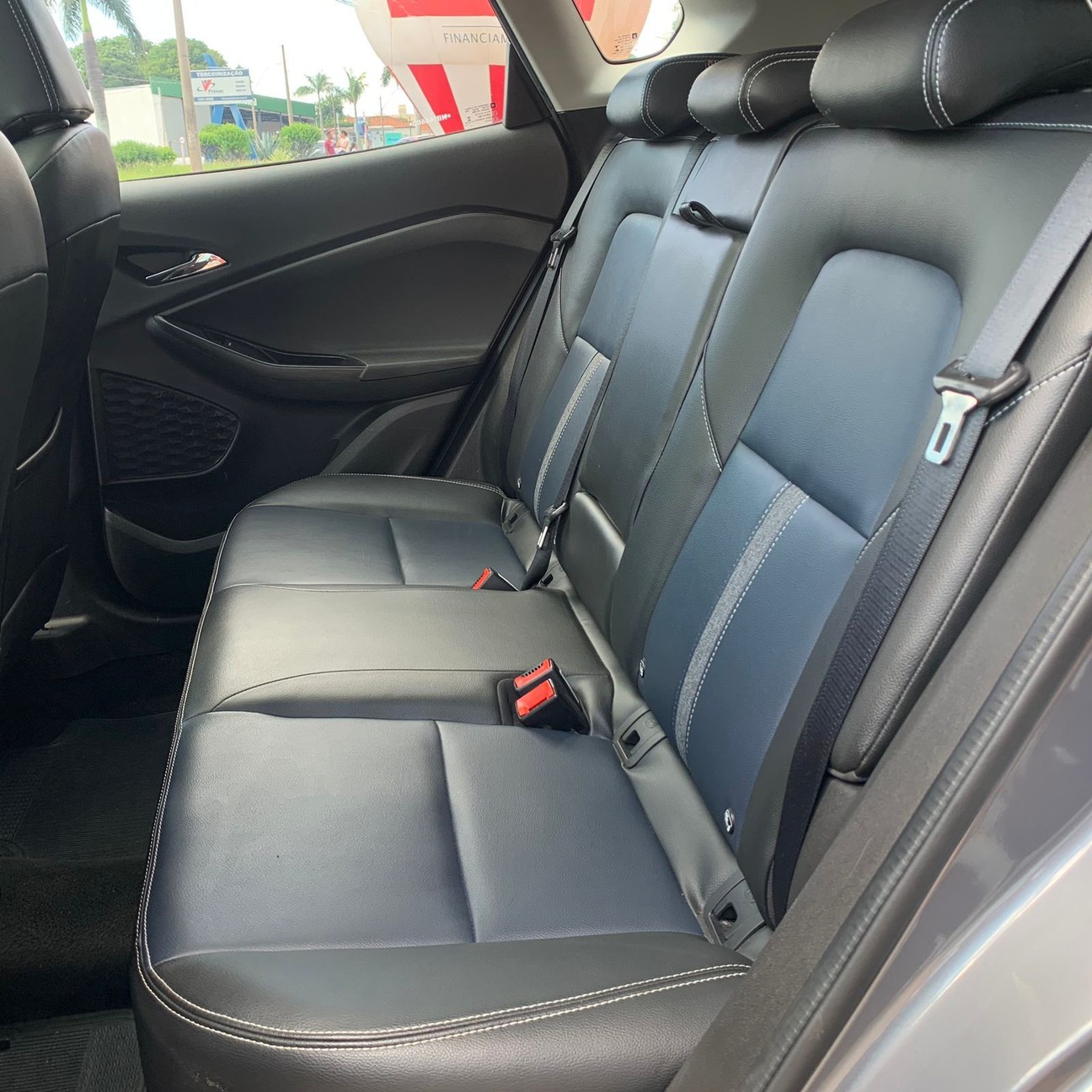 CHEVROLET TRACKER