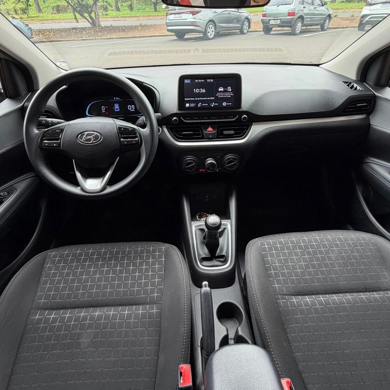 HYUNDAI HB20