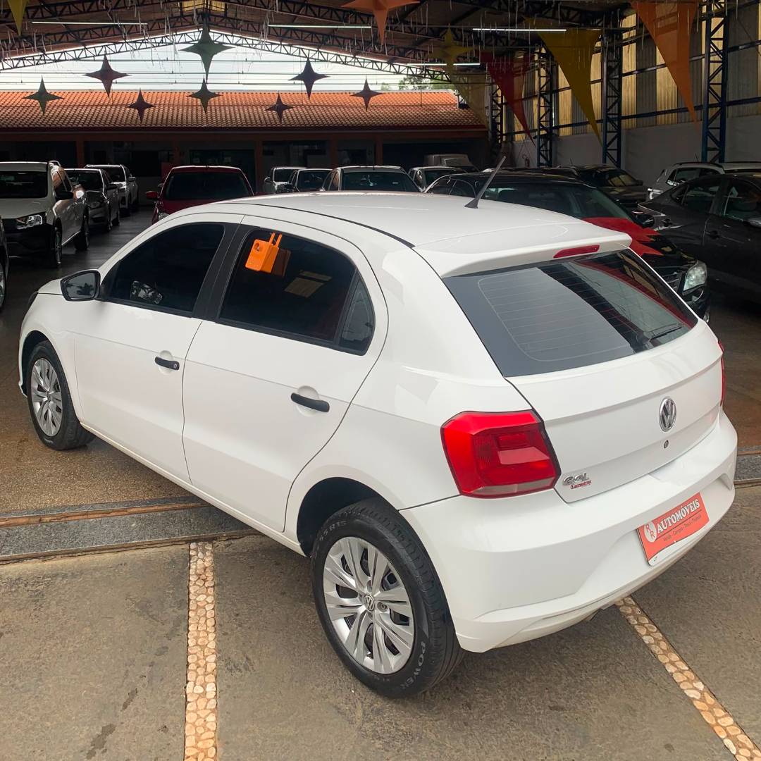 VOLKSWAGEN GOL