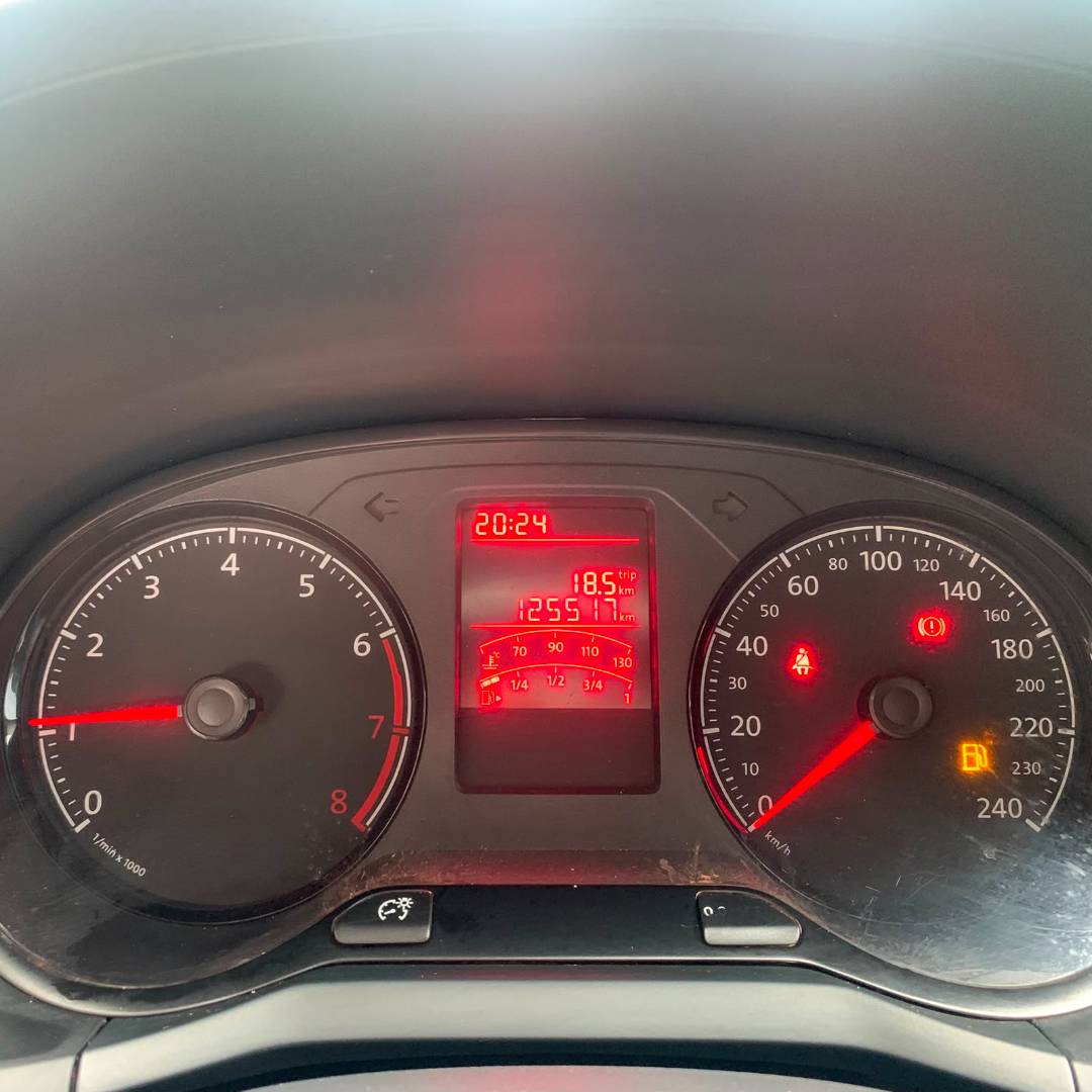 VOLKSWAGEN GOL