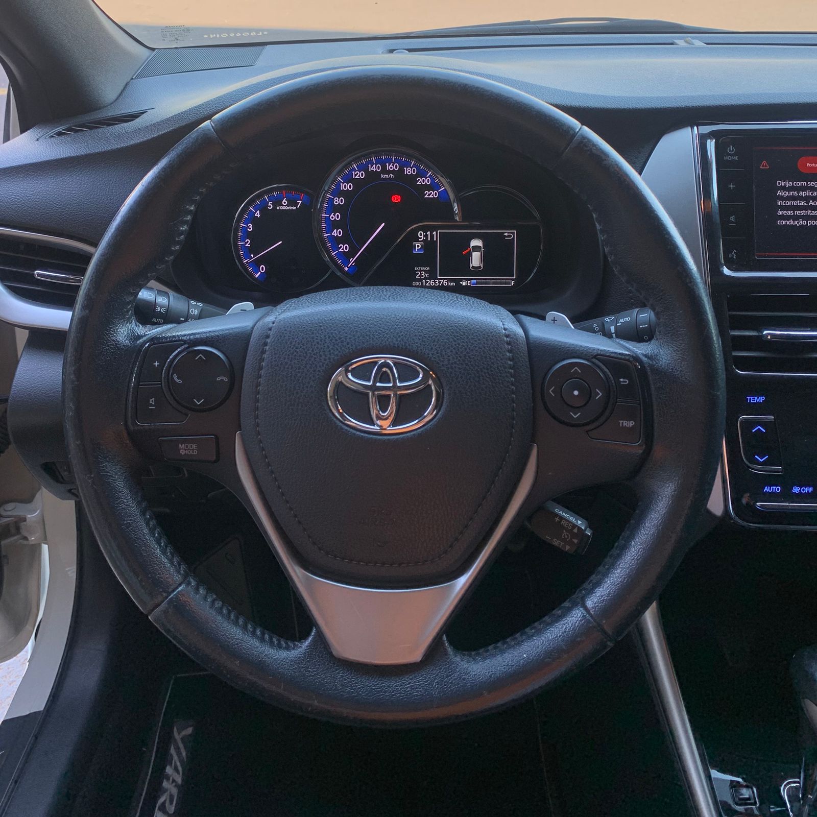 TOYOTA YARIS