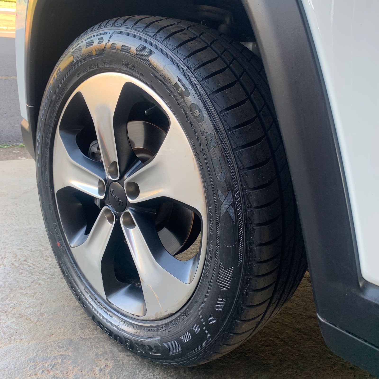 JEEP COMPASS