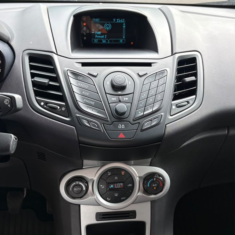 FORD FIESTA