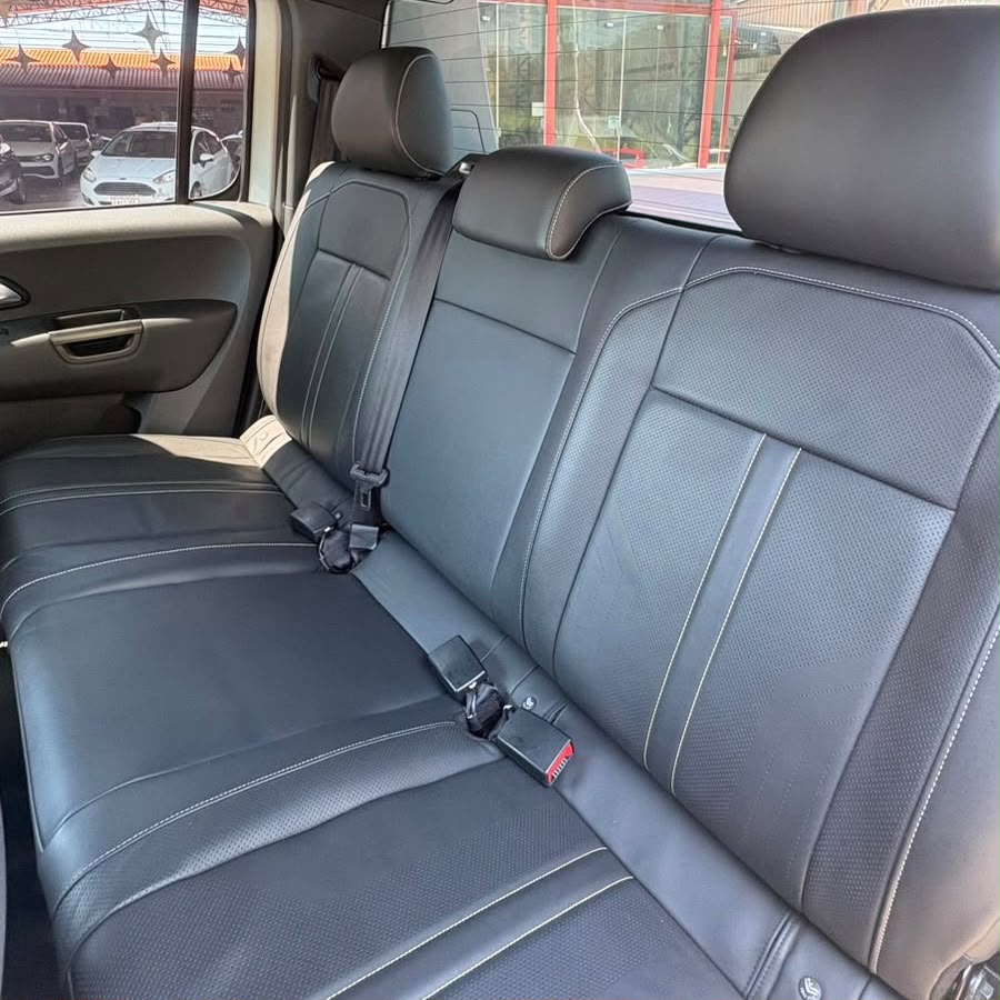 VOLKSWAGEN AMAROK