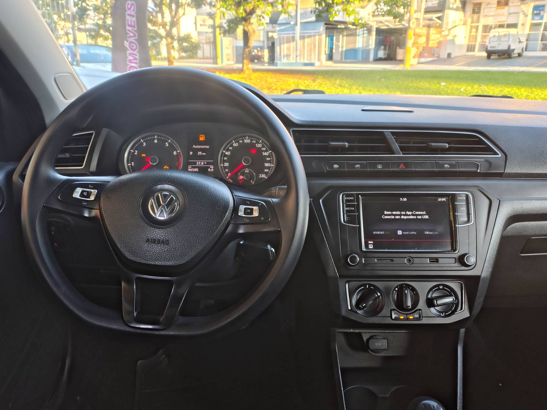 VOLKSWAGEN GOL