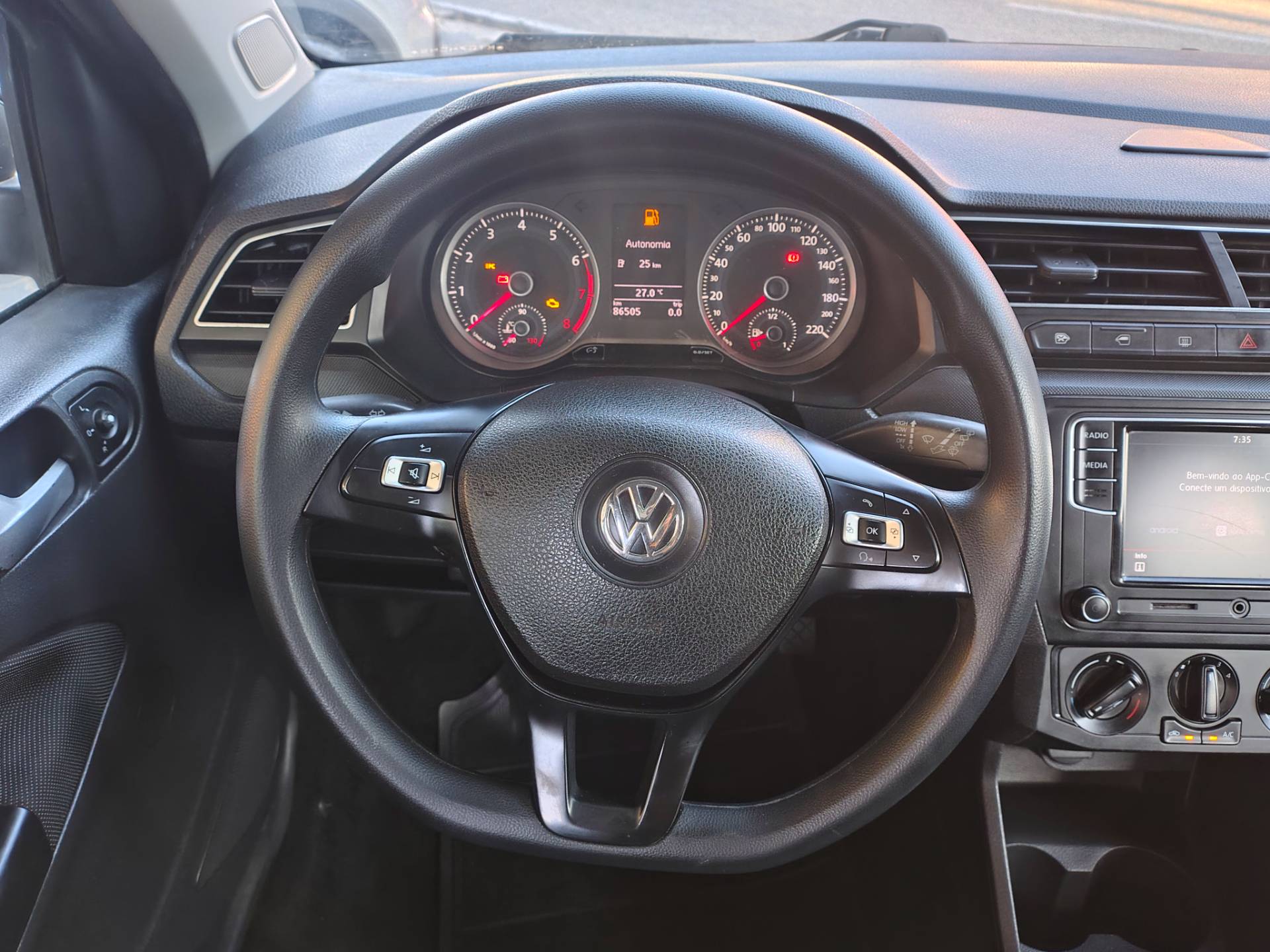 VOLKSWAGEN GOL
