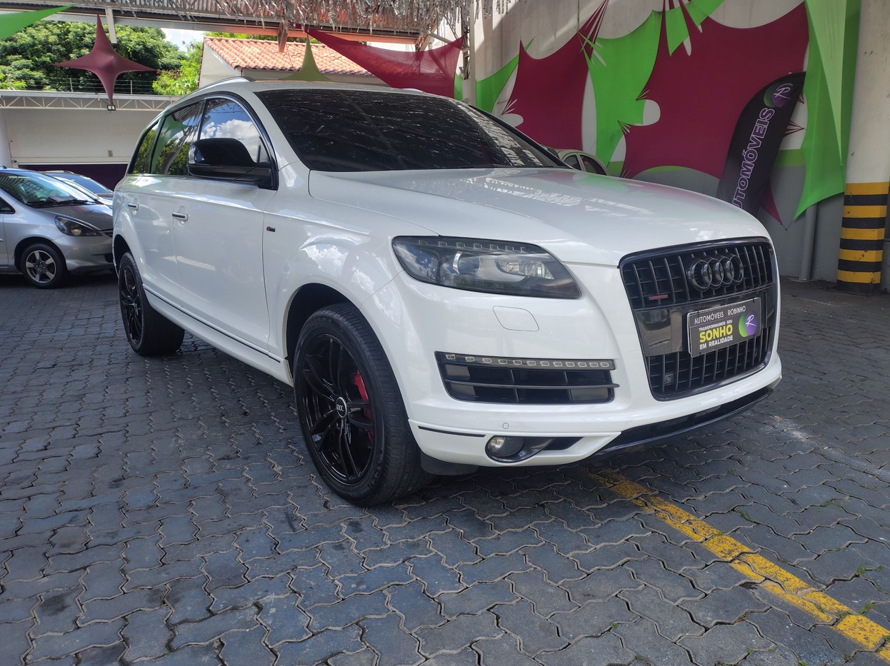 AUDI Q7 3.0 TFSI QUATTRO V6 24V