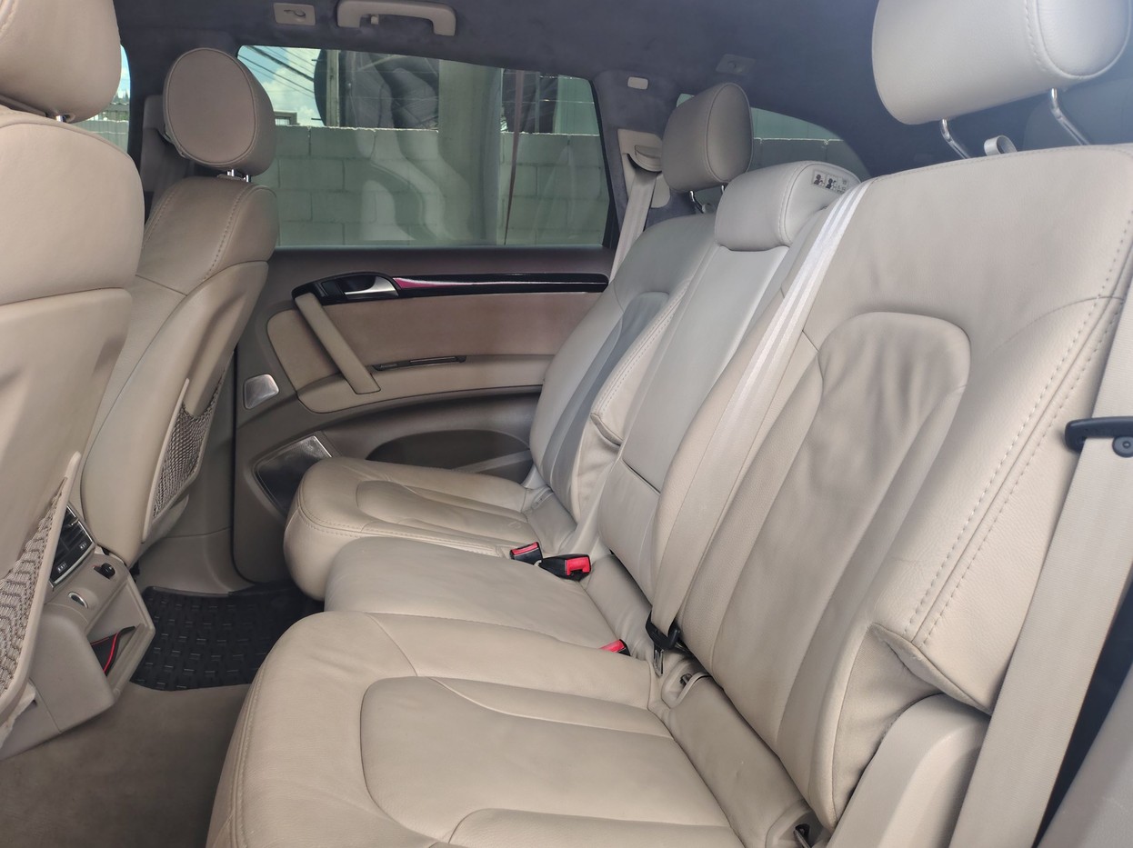 AUDI Q7 3.0 TFSI QUATTRO V6 24V