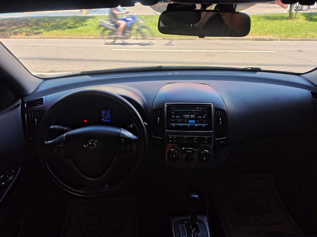 HYUNDAI I30 2.0 MPI 16V