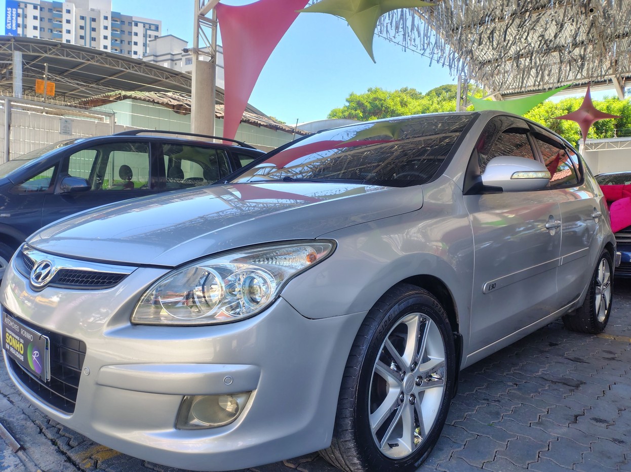 HYUNDAI I30 2.0 MPI 16V