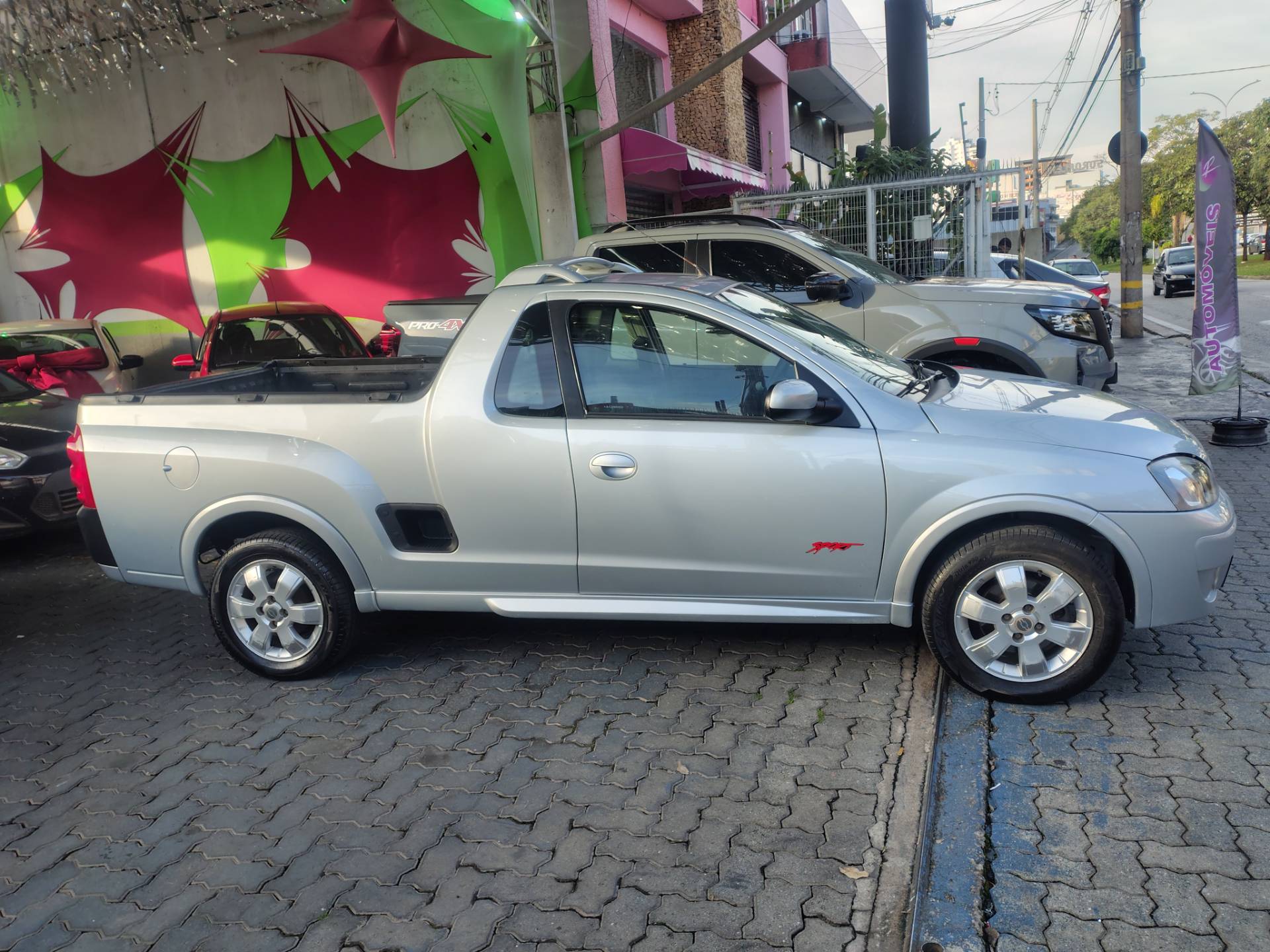 CHEVROLET MONTANA