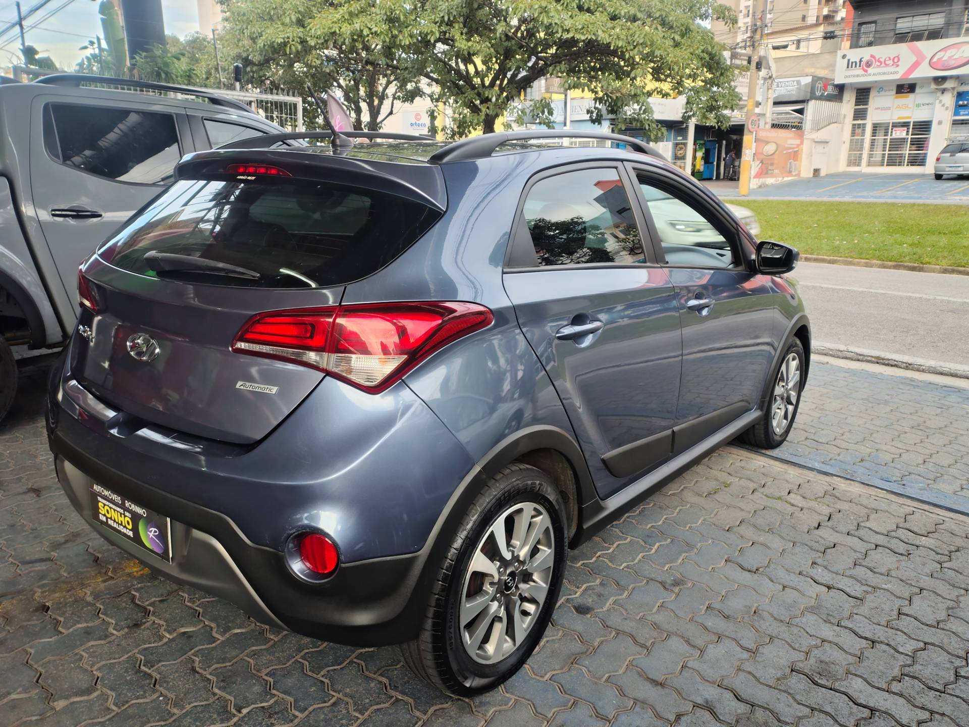 HYUNDAI HB20X