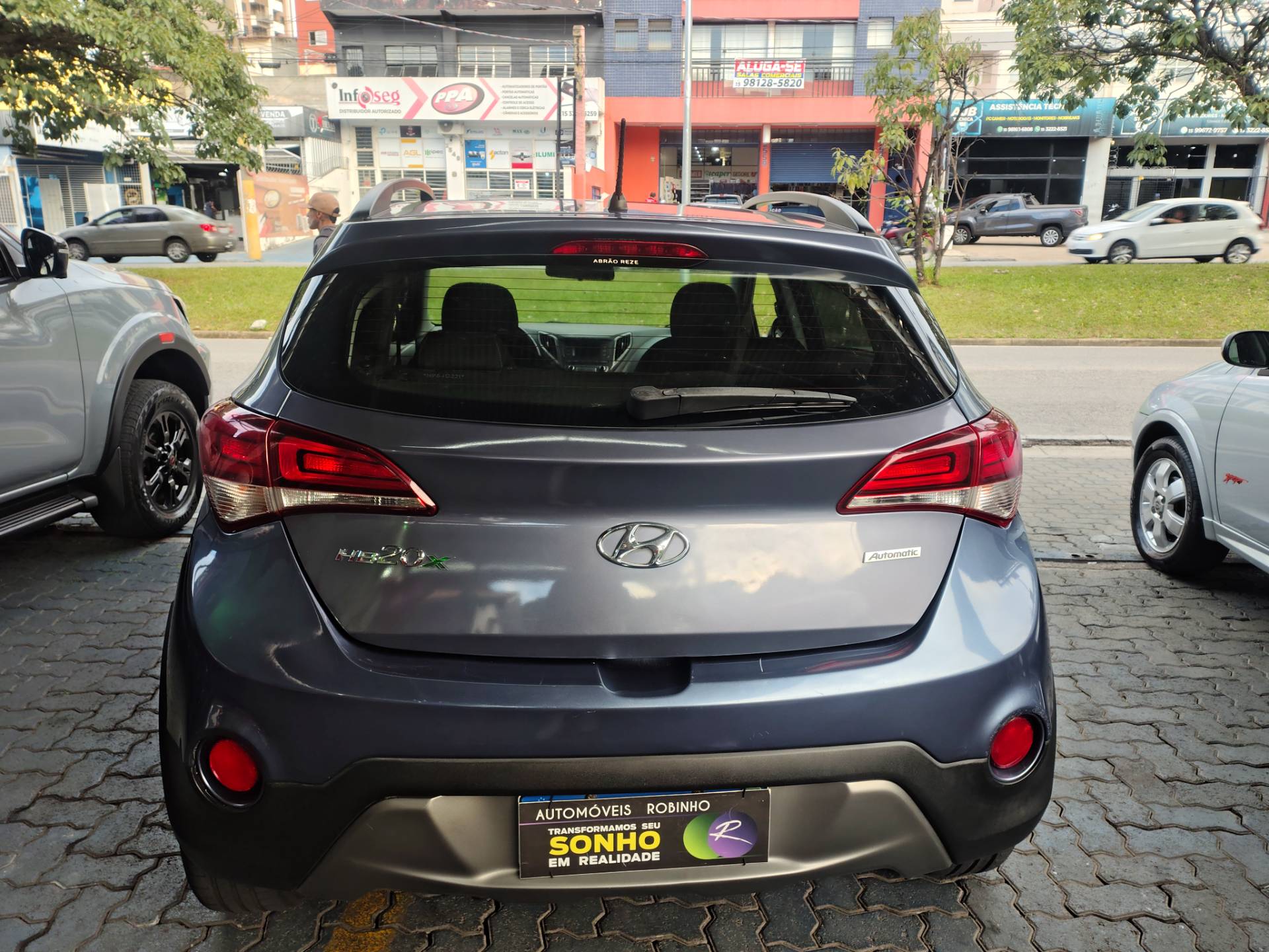 HYUNDAI HB20X